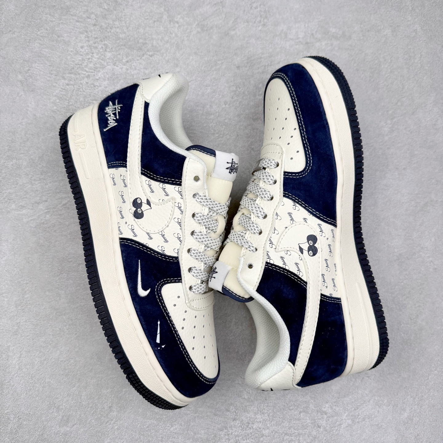 图片[3]-NK Air Force 1´07 Low 空军一号低帮百搭休闲运动板鞋 SM6188-673 柔软、弹性十足的缓震性能和出色的中底设计 横跨复古与现代的外型结合 造就出风靡全球 三十多年的Force 1 直到今天还深受青睐 实拍调校N版已经零色差零失真 百分百还原实物色彩所见即所得 不存在货不对板色差等低级问题 选购参考实物拍摄 不混卖不参货 只用心做好货严格选品 承诺混一赔十 尺码：36 36.5 37.5 38 38.5 39 40 40.5 41 42 42.5 43 44 44.5 45-选品中心