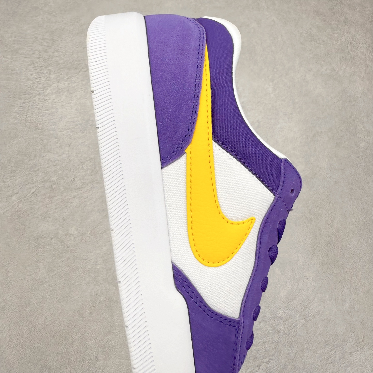 图片[6]-NK SB Force 58 空军58系列低帮休闲运动滑板板鞋 DV5477-500 鞋面由帆布和麂皮拼接 层次感丰富 搭配硫化外底 耐磨耐穿 鞋舌及中底后跟处饰有SB Logo 表明鞋款身份 采用包边设计 经久耐穿 硫化结构则有效提升灵活性 穿上这款全新推出的创意力作 助你耀动街头 尺码：36 36.5 37.5 38 38.5 39 40 40.5 41 42 42.5 43 44 45-选品中心