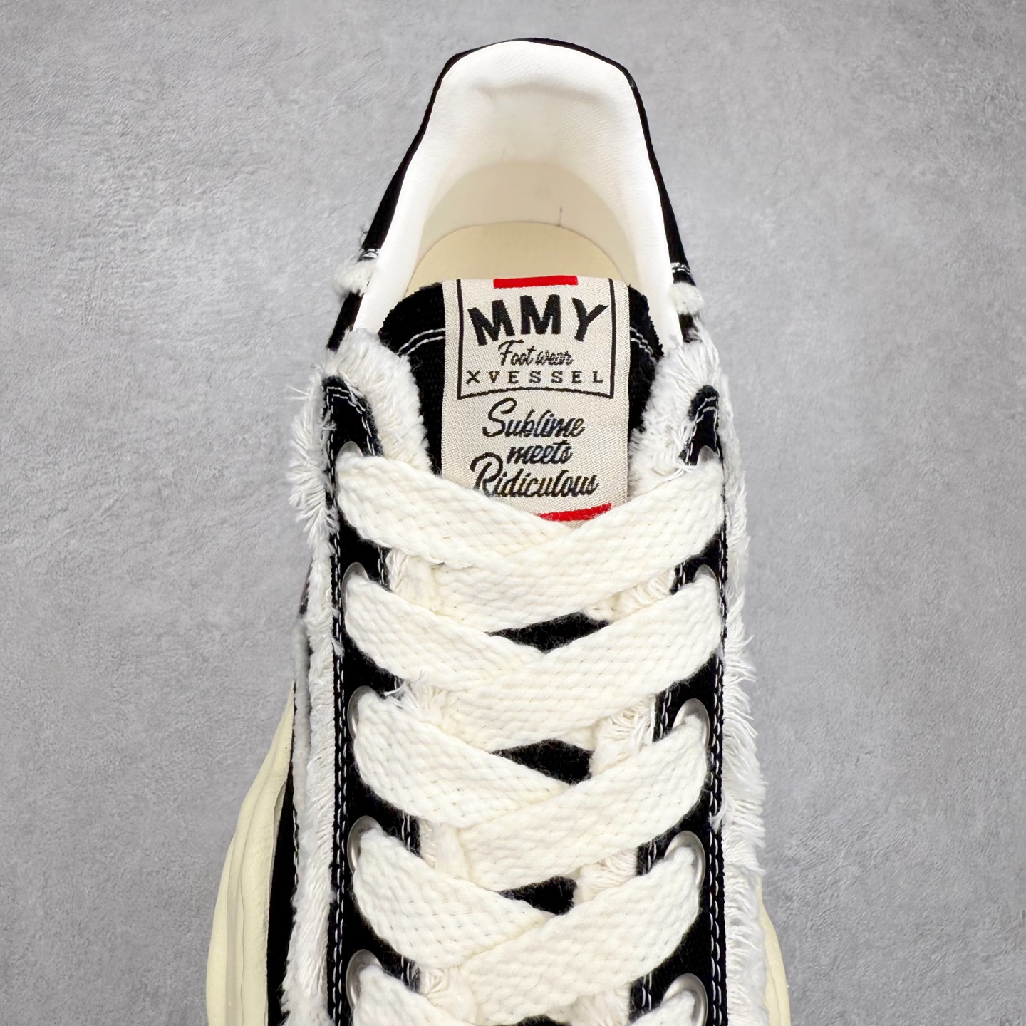 图片[5]-＃原厂 MMY/Maison MIHARA YASUHIRO Wayne Original Sole Leather Low Sneaker贝壳头版变形溶解雪糕底低帮百搭休闲运动板鞋 余文乐挚爱单品 复古溶解风 日本概念时装设计师･三原康裕品牌广东原产 原楦原纸版开发楦型 全新开发双模一次发泡点位气孔EVA中底 底部嵌入组合RB橡胶耐磨大底 采用全粒面头层皮革鞋面材质 正确织麦及包装盒 清晰后跟电绣LOGO 注意区别普通版本‼️尺码：35-45 偏大一码-选品中心