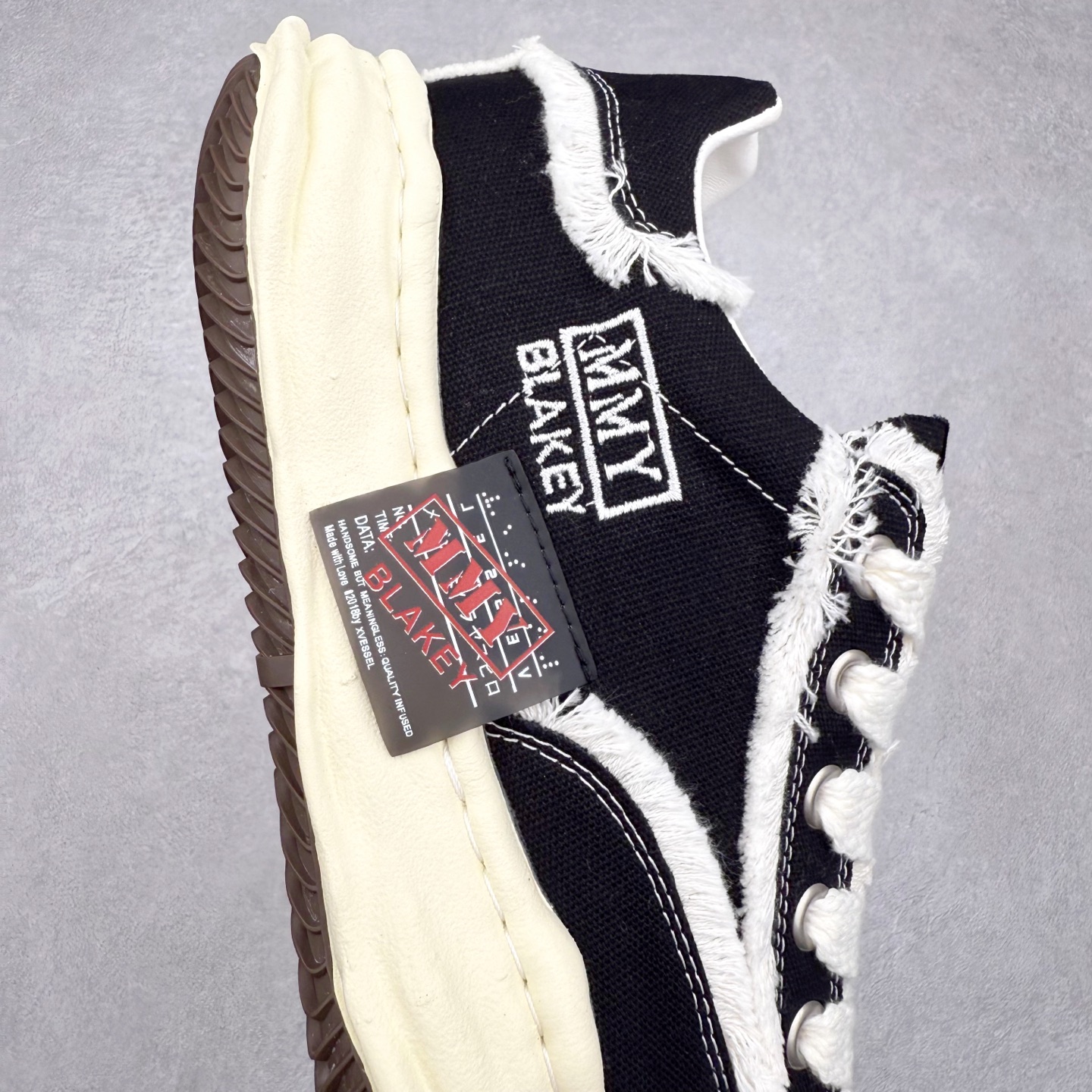 图片[6]-＃原厂 MMY/Maison MIHARA YASUHIRO Wayne Original Sole Leather Low Sneaker贝壳头版变形溶解雪糕底低帮百搭休闲运动板鞋 余文乐挚爱单品 复古溶解风 日本概念时装设计师･三原康裕品牌广东原产 原楦原纸版开发楦型 全新开发双模一次发泡点位气孔EVA中底 底部嵌入组合RB橡胶耐磨大底 采用全粒面头层皮革鞋面材质 正确织麦及包装盒 清晰后跟电绣LOGO 注意区别普通版本‼️尺码：35-45 偏大一码-选品中心