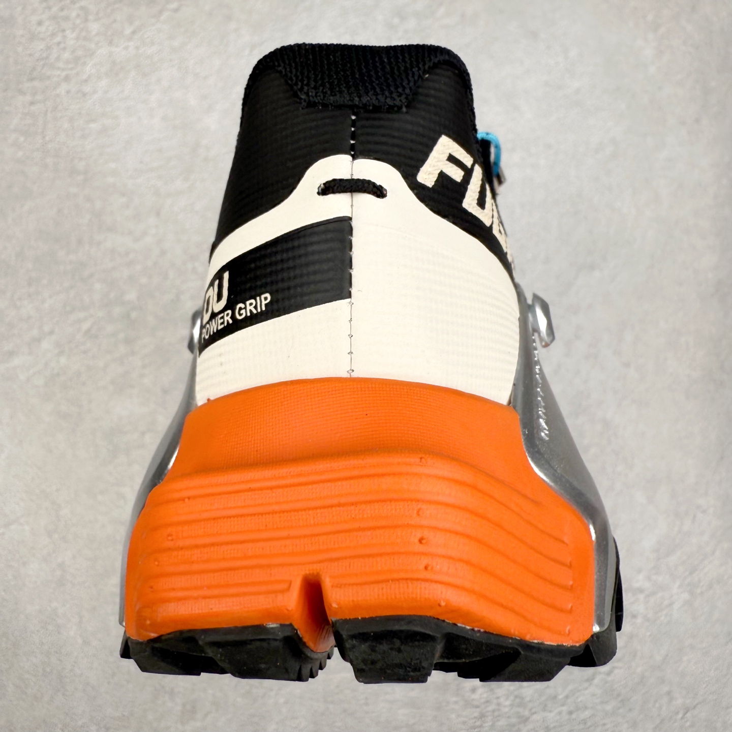 图片[8]-凯乐石 KAILAS FUGA DU 2 时尚百搭网布橡胶TPU减震防滑耐磨透气低帮越野跑步鞋 KAILAS凯乐石品牌是全球三大全系攀登品牌之一，于2003年创立于中国广州，致力于为有攀登梦想的户外运动员及爱好者，研发制造功能性专业装备，满足他们在极限环境下安全舒适的需求，凯乐石专注于科技面料的开发及专业功能设计，产品线覆盖登山、攀岩、徒步、越野跑山、露营、旅行等多项户外运动，通过运动员的测试反馈，不断进化迭代，产品荣获国内外大奖71座，发明专利21个，更突破性的自主研发攀登器械，打造出中国的攀登硬实力。实拍调校N版已经零色差零失真 百分百还原实物色彩所见即所得 不存在货不对板色差等低级问题 选购参考实物拍摄 不混卖不参货 只用心做好货严格选品 承诺混一赔十 尺码：36 36.5 37.5 38 38.5 39 40 40.5 41 42 42.5 43 44 44.5 45-选品中心