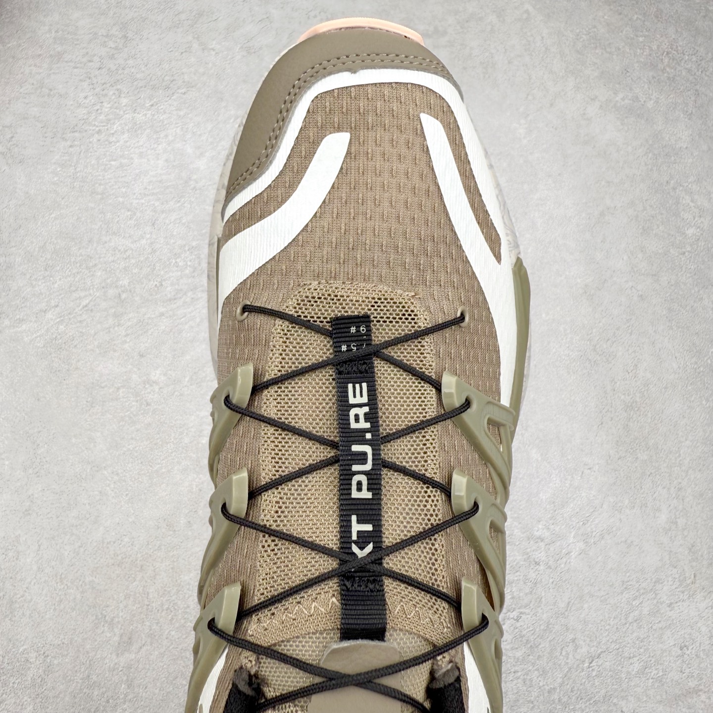 图片[4]-＃C版 SALOMON XT PU.RE ADVANCED 萨洛蒙舒适百搭耐磨透气支撑低帮跑步鞋 男女同款 SALOMON诞生于1947年的法国阿尔卑斯山区，全球知名的户外运动品牌。一直致力于推动滑雪、越野跑等山地运动的发展及产品的进步。其产品设计致力于追求创新和发掘产品的性能极限，帮助喜欢自由的人在山地间不断挑战自我。实拍调校N版已经零色差零失真 百分百还原实物色彩所见即所得 不存在货不对板色差等低级问题 选购参考实物拍摄 不混卖不参货 只用心做好货严格选品 承诺混一赔十 尺码：36 36.5 37.5 38 38.5 39 40 40.5 41 42 42.5 43 44 44.5 45-选品中心