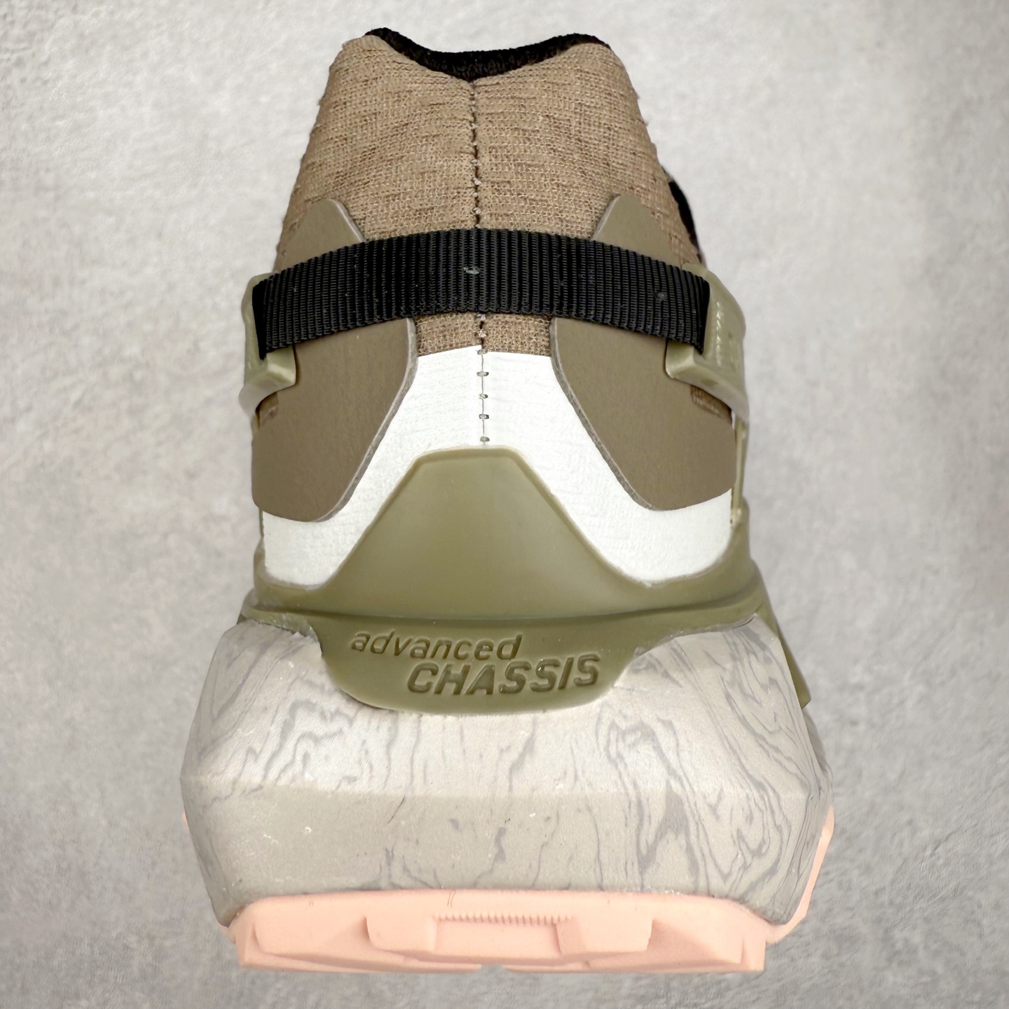 图片[8]-＃C版 SALOMON XT PU.RE ADVANCED 萨洛蒙舒适百搭耐磨透气支撑低帮跑步鞋 男女同款 SALOMON诞生于1947年的法国阿尔卑斯山区，全球知名的户外运动品牌。一直致力于推动滑雪、越野跑等山地运动的发展及产品的进步。其产品设计致力于追求创新和发掘产品的性能极限，帮助喜欢自由的人在山地间不断挑战自我。实拍调校N版已经零色差零失真 百分百还原实物色彩所见即所得 不存在货不对板色差等低级问题 选购参考实物拍摄 不混卖不参货 只用心做好货严格选品 承诺混一赔十 尺码：36 36.5 37.5 38 38.5 39 40 40.5 41 42 42.5 43 44 44.5 45-选品中心