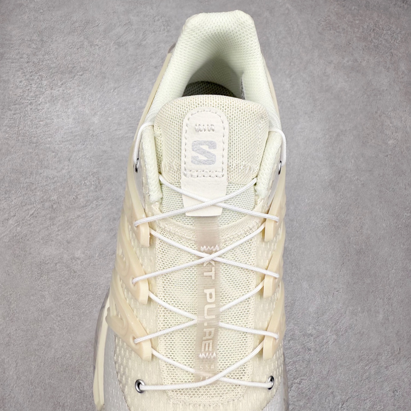 图片[5]-＃C版 SALOMON XT PU.RE ADVANCED 萨洛蒙舒适百搭耐磨透气支撑低帮跑步鞋 男女同款 SALOMON诞生于1947年的法国阿尔卑斯山区，全球知名的户外运动品牌。一直致力于推动滑雪、越野跑等山地运动的发展及产品的进步。其产品设计致力于追求创新和发掘产品的性能极限，帮助喜欢自由的人在山地间不断挑战自我。实拍调校N版已经零色差零失真 百分百还原实物色彩所见即所得 不存在货不对板色差等低级问题 选购参考实物拍摄 不混卖不参货 只用心做好货严格选品 承诺混一赔十 尺码：36 36.5 37.5 38 38.5 39 40 40.5 41 42 42.5 43 44 44.5 45-选品中心