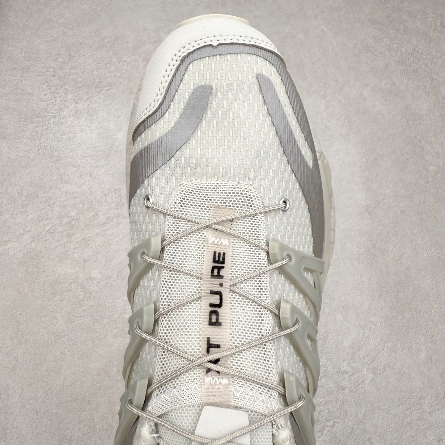 图片[4]-＃C版 SALOMON XT PU.RE ADVANCED 萨洛蒙舒适百搭耐磨透气支撑低帮跑步鞋 男女同款 SALOMON诞生于1947年的法国阿尔卑斯山区，全球知名的户外运动品牌。一直致力于推动滑雪、越野跑等山地运动的发展及产品的进步。其产品设计致力于追求创新和发掘产品的性能极限，帮助喜欢自由的人在山地间不断挑战自我。实拍调校N版已经零色差零失真 百分百还原实物色彩所见即所得 不存在货不对板色差等低级问题 选购参考实物拍摄 不混卖不参货 只用心做好货严格选品 承诺混一赔十 尺码：36 36.5 37.5 38 38.5 39 40 40.5 41 42 42.5 43 44 44.5 45-选品中心