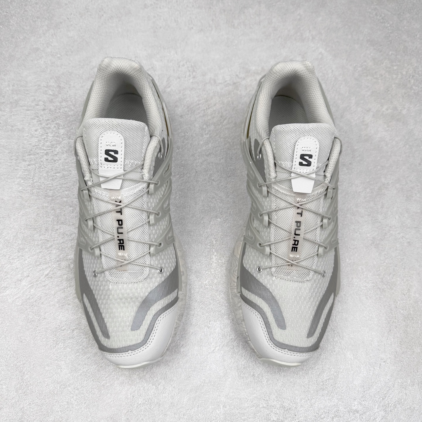 图片[2]-＃C版 SALOMON XT PU.RE ADVANCED 萨洛蒙舒适百搭耐磨透气支撑低帮跑步鞋 男女同款 SALOMON诞生于1947年的法国阿尔卑斯山区，全球知名的户外运动品牌。一直致力于推动滑雪、越野跑等山地运动的发展及产品的进步。其产品设计致力于追求创新和发掘产品的性能极限，帮助喜欢自由的人在山地间不断挑战自我。实拍调校N版已经零色差零失真 百分百还原实物色彩所见即所得 不存在货不对板色差等低级问题 选购参考实物拍摄 不混卖不参货 只用心做好货严格选品 承诺混一赔十 尺码：36 36.5 37.5 38 38.5 39 40 40.5 41 42 42.5 43 44 44.5 45-选品中心