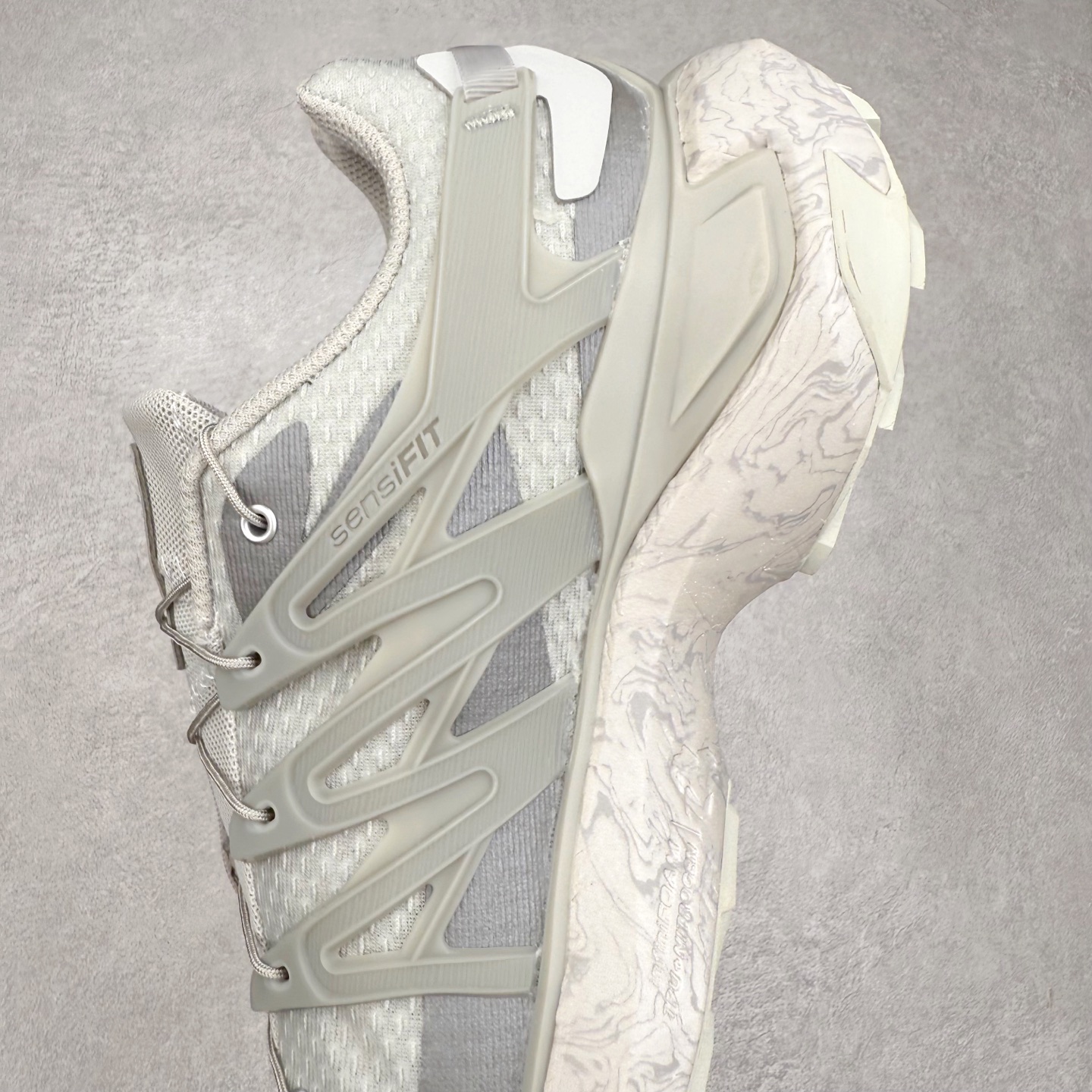 图片[7]-＃C版 SALOMON XT PU.RE ADVANCED 萨洛蒙舒适百搭耐磨透气支撑低帮跑步鞋 男女同款 SALOMON诞生于1947年的法国阿尔卑斯山区，全球知名的户外运动品牌。一直致力于推动滑雪、越野跑等山地运动的发展及产品的进步。其产品设计致力于追求创新和发掘产品的性能极限，帮助喜欢自由的人在山地间不断挑战自我。实拍调校N版已经零色差零失真 百分百还原实物色彩所见即所得 不存在货不对板色差等低级问题 选购参考实物拍摄 不混卖不参货 只用心做好货严格选品 承诺混一赔十 尺码：36 36.5 37.5 38 38.5 39 40 40.5 41 42 42.5 43 44 44.5 45-选品中心