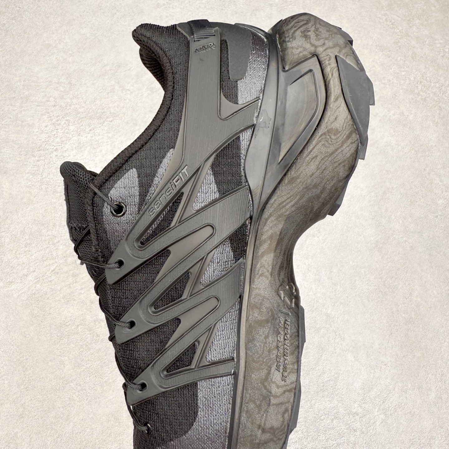 图片[7]-＃C版 SALOMON XT PU.RE ADVANCED 萨洛蒙舒适百搭耐磨透气支撑低帮跑步鞋 男女同款 SALOMON诞生于1947年的法国阿尔卑斯山区，全球知名的户外运动品牌。一直致力于推动滑雪、越野跑等山地运动的发展及产品的进步。其产品设计致力于追求创新和发掘产品的性能极限，帮助喜欢自由的人在山地间不断挑战自我。实拍调校N版已经零色差零失真 百分百还原实物色彩所见即所得 不存在货不对板色差等低级问题 选购参考实物拍摄 不混卖不参货 只用心做好货严格选品 承诺混一赔十 尺码：36 36.5 37.5 38 38.5 39 40 40.5 41 42 42.5 43 44 44.5 45-选品中心