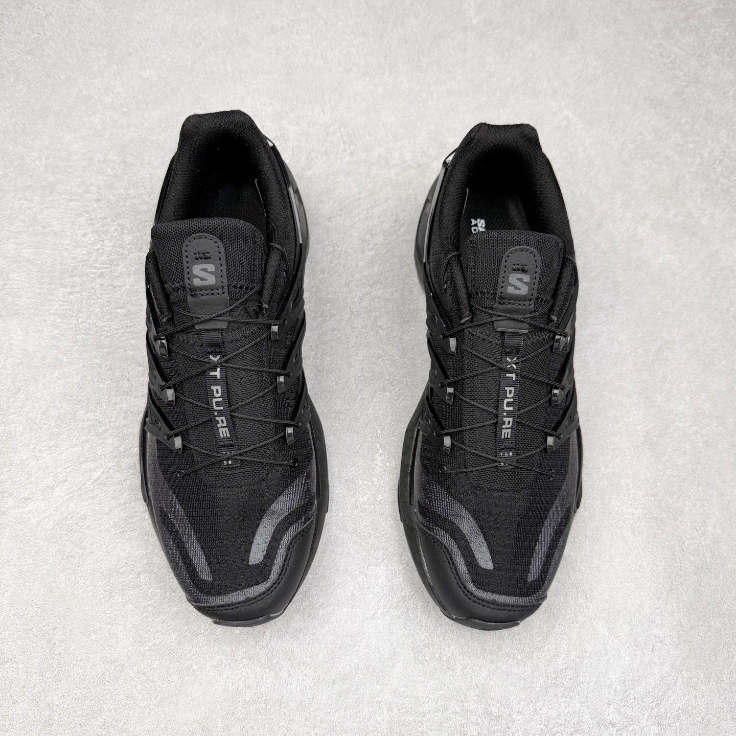 图片[2]-＃C版 SALOMON XT PU.RE ADVANCED 萨洛蒙舒适百搭耐磨透气支撑低帮跑步鞋 男女同款 SALOMON诞生于1947年的法国阿尔卑斯山区，全球知名的户外运动品牌。一直致力于推动滑雪、越野跑等山地运动的发展及产品的进步。其产品设计致力于追求创新和发掘产品的性能极限，帮助喜欢自由的人在山地间不断挑战自我。实拍调校N版已经零色差零失真 百分百还原实物色彩所见即所得 不存在货不对板色差等低级问题 选购参考实物拍摄 不混卖不参货 只用心做好货严格选品 承诺混一赔十 尺码：36 36.5 37.5 38 38.5 39 40 40.5 41 42 42.5 43 44 44.5 45-选品中心