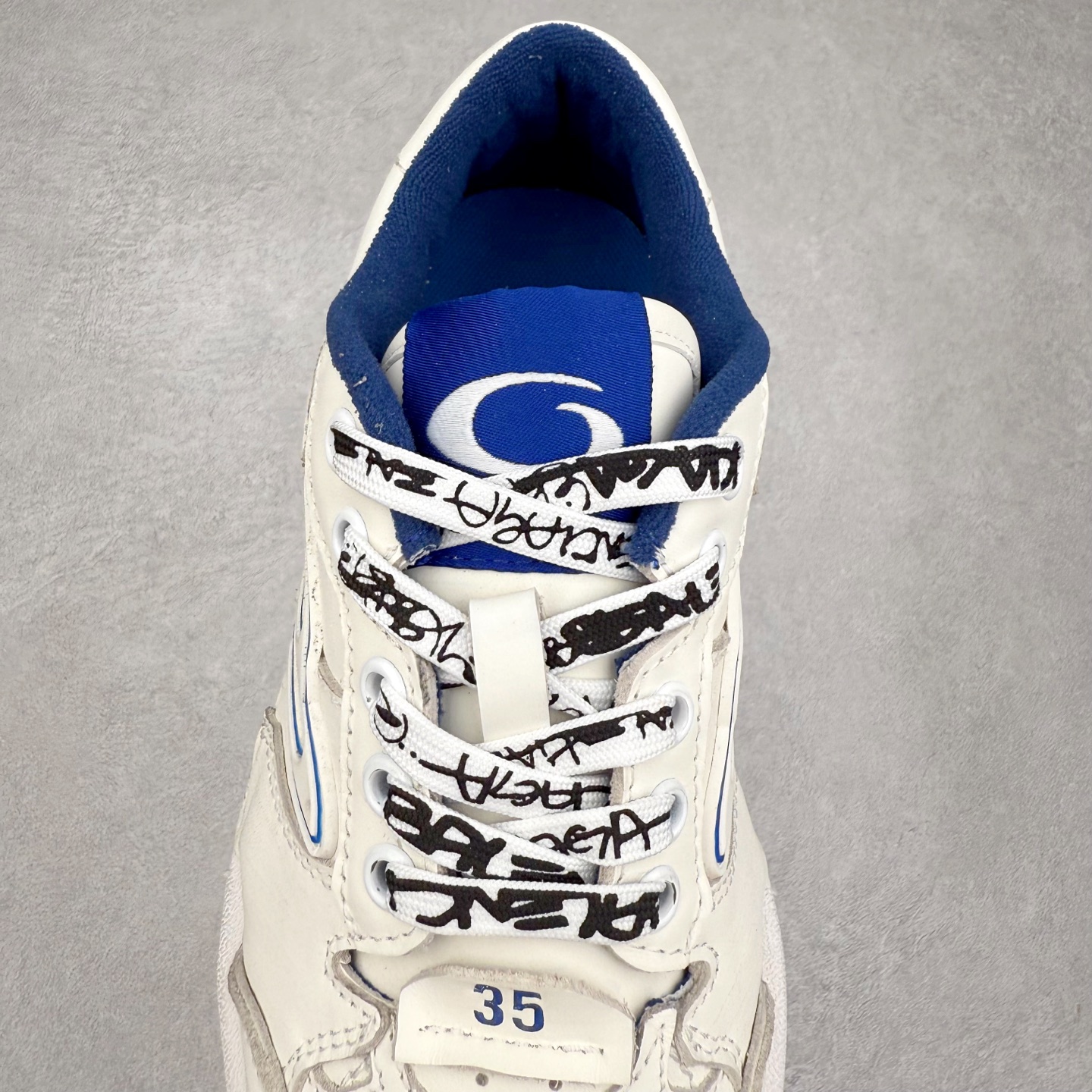 图片[5]-Balenciaga 巴黎世家 Hamptons 手工做旧款 牛皮革 复古圆头系带低帮休闲鞋 官方原配套鞋盒 防尘纸配套齐全 尺码：35 36 37 38 39 40 41 42 43 44 45-选品中心