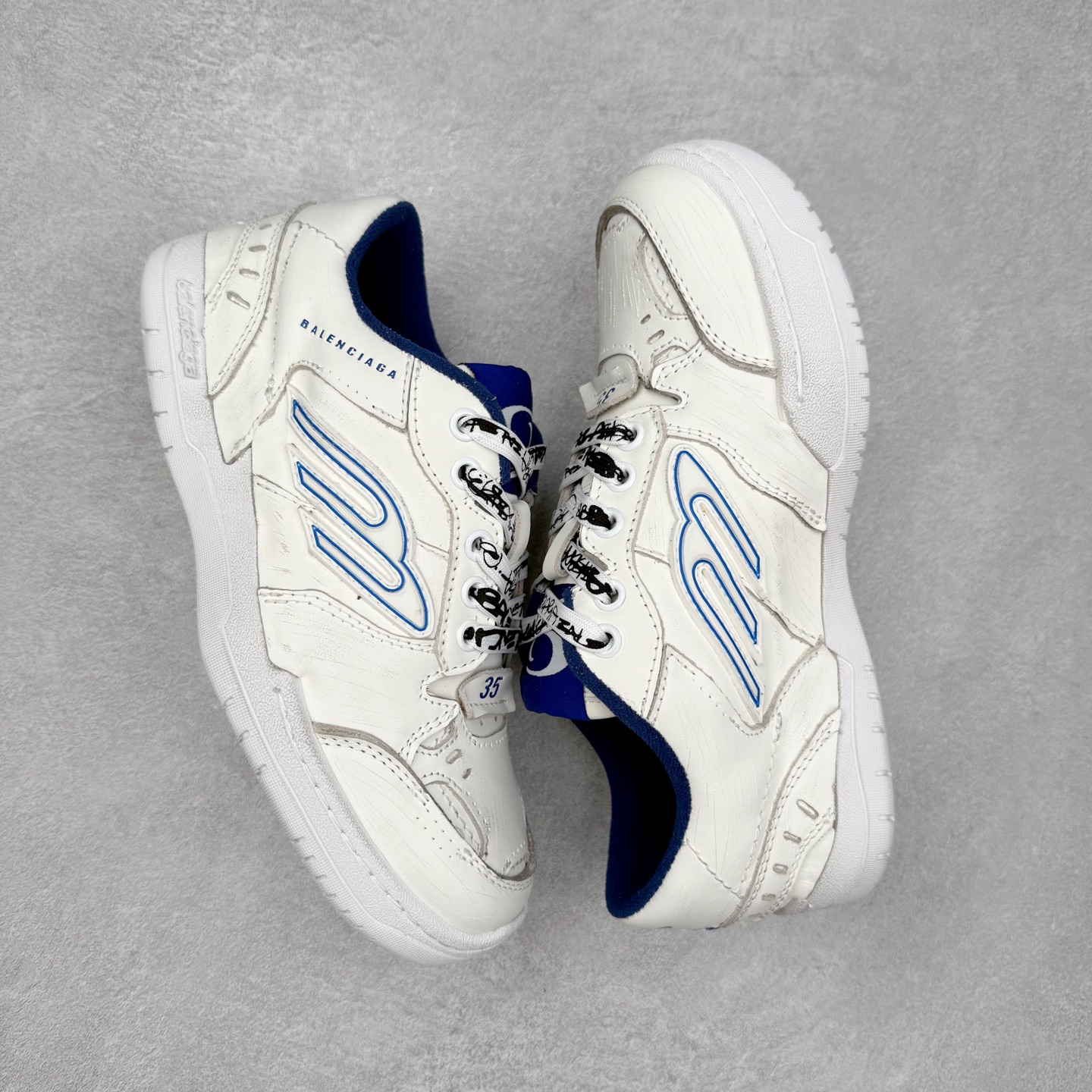 图片[3]-Balenciaga 巴黎世家 Hamptons 手工做旧款 牛皮革 复古圆头系带低帮休闲鞋 官方原配套鞋盒 防尘纸配套齐全 尺码：35 36 37 38 39 40 41 42 43 44 45-选品中心