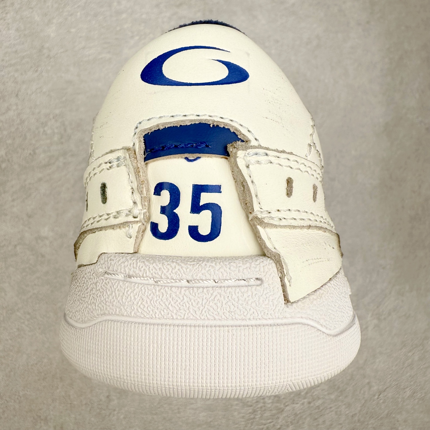 图片[8]-Balenciaga 巴黎世家 Hamptons 手工做旧款 牛皮革 复古圆头系带低帮休闲鞋 官方原配套鞋盒 防尘纸配套齐全 尺码：35 36 37 38 39 40 41 42 43 44 45-选品中心