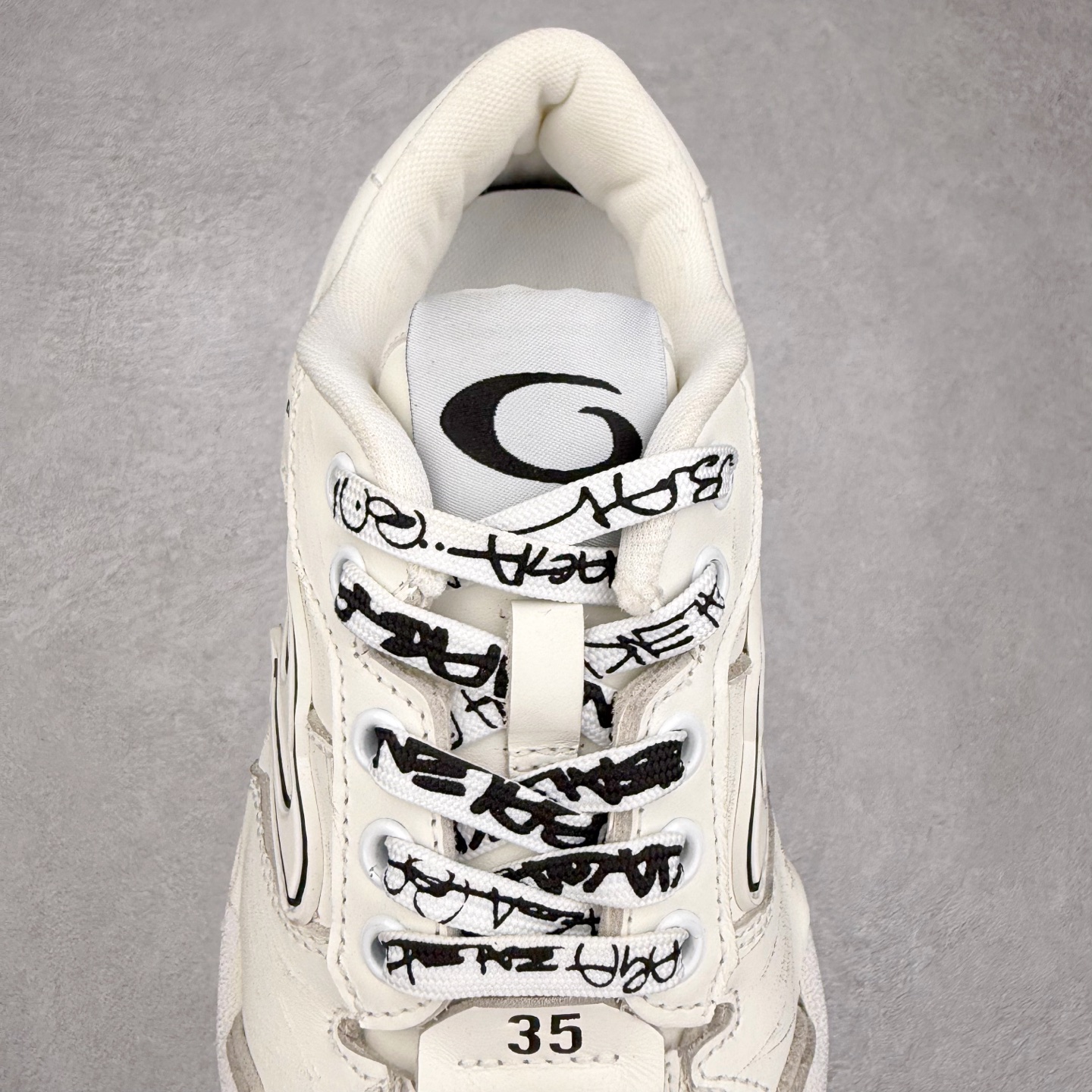 图片[5]-Balenciaga 巴黎世家 Hamptons 手工做旧款 牛皮革 复古圆头系带低帮休闲鞋 官方原配套鞋盒 防尘纸配套齐全 尺码：35 36 37 38 39 40 41 42 43 44 45-选品中心