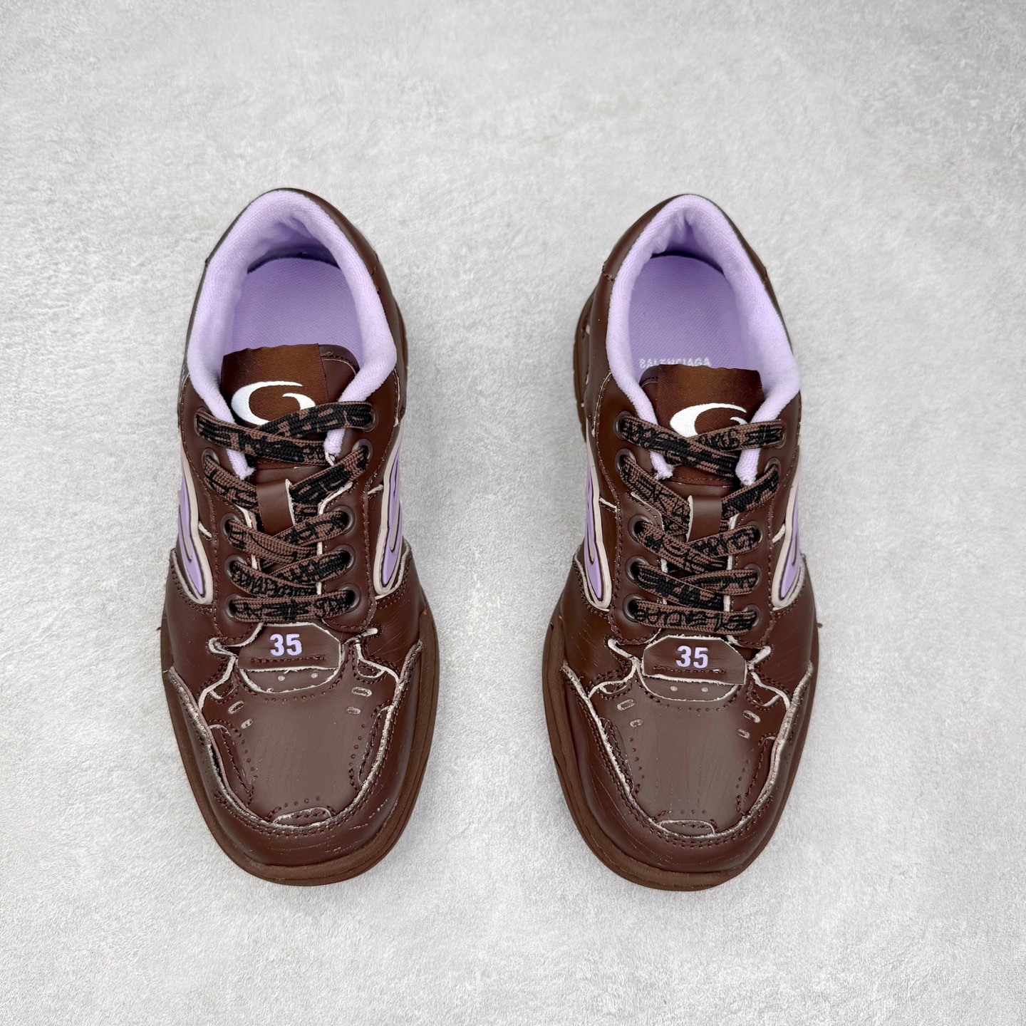 图片[2]-Balenciaga 巴黎世家 Hamptons 手工做旧款 牛皮革 复古圆头系带低帮休闲鞋 官方原配套鞋盒 防尘纸配套齐全 尺码：35 36 37 38 39 40 41 42 43 44 45-选品中心