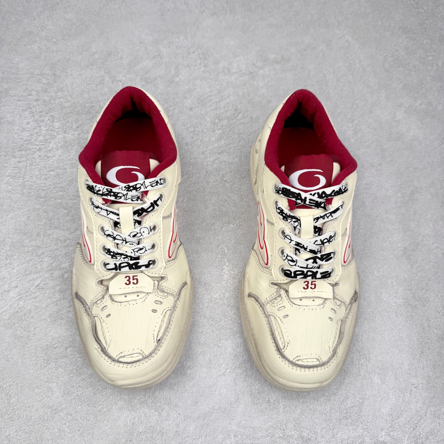 图片[2]-Balenciaga 巴黎世家 Hamptons 手工做旧款 牛皮革 复古圆头系带低帮休闲鞋 官方原配套鞋盒 防尘纸配套齐全 尺码：35 36 37 38 39 40 41 42 43 44 45-选品中心