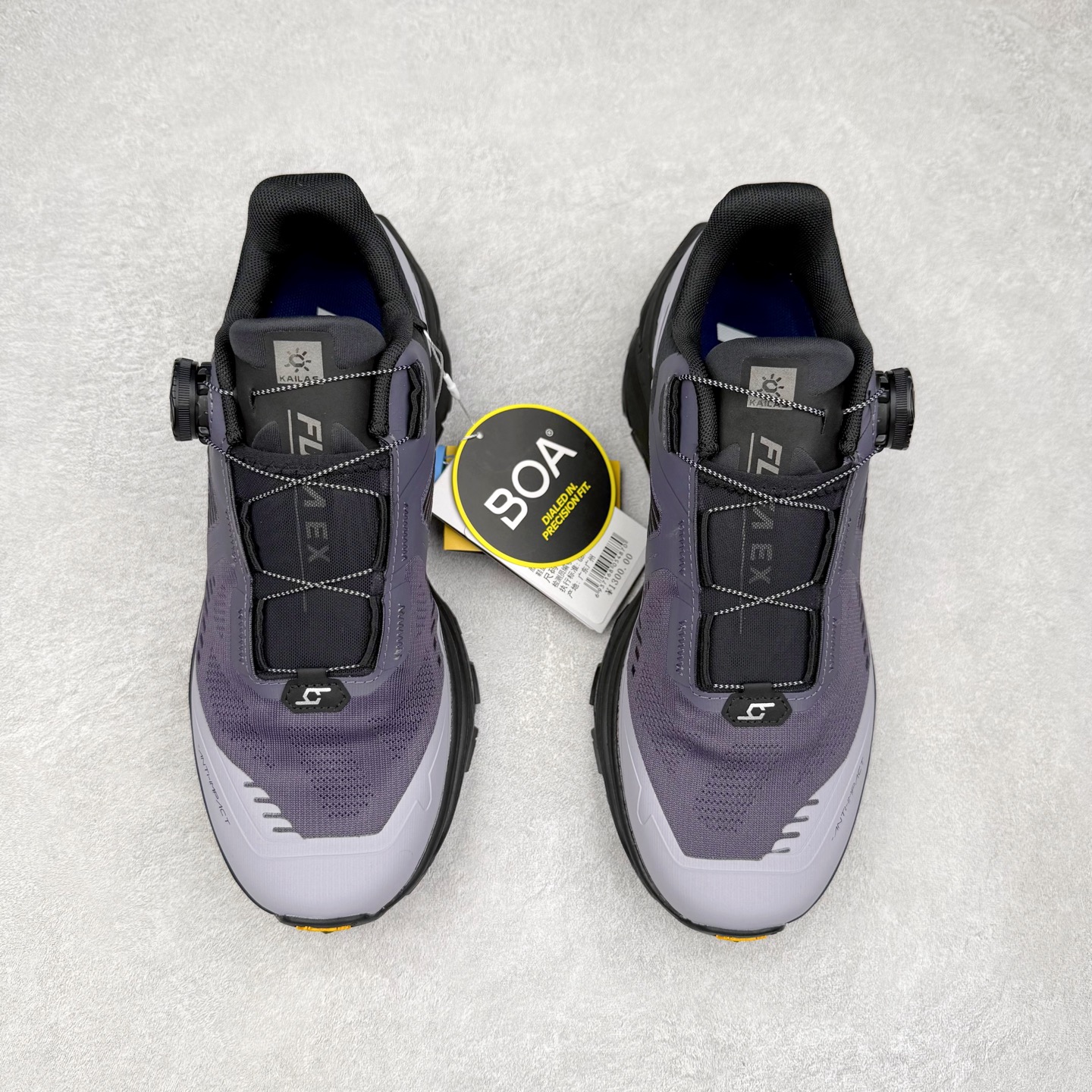 图片[2]-凯乐石 KAILAS FUGA EX3 BOA 25款舒适缓冲徒步 织物TPU减震防滑透气包裹性轻便低帮 超强抓地力越野跑步鞋 KAILAS凯乐石品牌是全球三大全系攀登品牌之一，于2003年创立于中国广州，致力于为有攀登梦想的户外运动员及爱好者，研发制造功能性专业装备，满足他们在极限环境下安全舒适的需求，凯乐石专注于科技面料的开发及专业功能设计，产品线覆盖登山、攀岩、徒步、越野跑山、露营、旅行等多项户外运动，通过运动员的测试反馈，不断进化迭代，产品荣获国内外大奖71座，发明专利21个，更突破性的自主研发攀登器械，打造出中国的攀登硬实力。实拍调校N版已经零色差零失真 百分百还原实物色彩所见即所得 不存在货不对板色差等低级问题 选购参考实物拍摄 不混卖不参货 只用心做好货严格选品 承诺混一赔十 尺码：36 36.5 37.5 38 38.5 39 40 40.5 41 42 42.5 43 44 44.5 45-选品中心