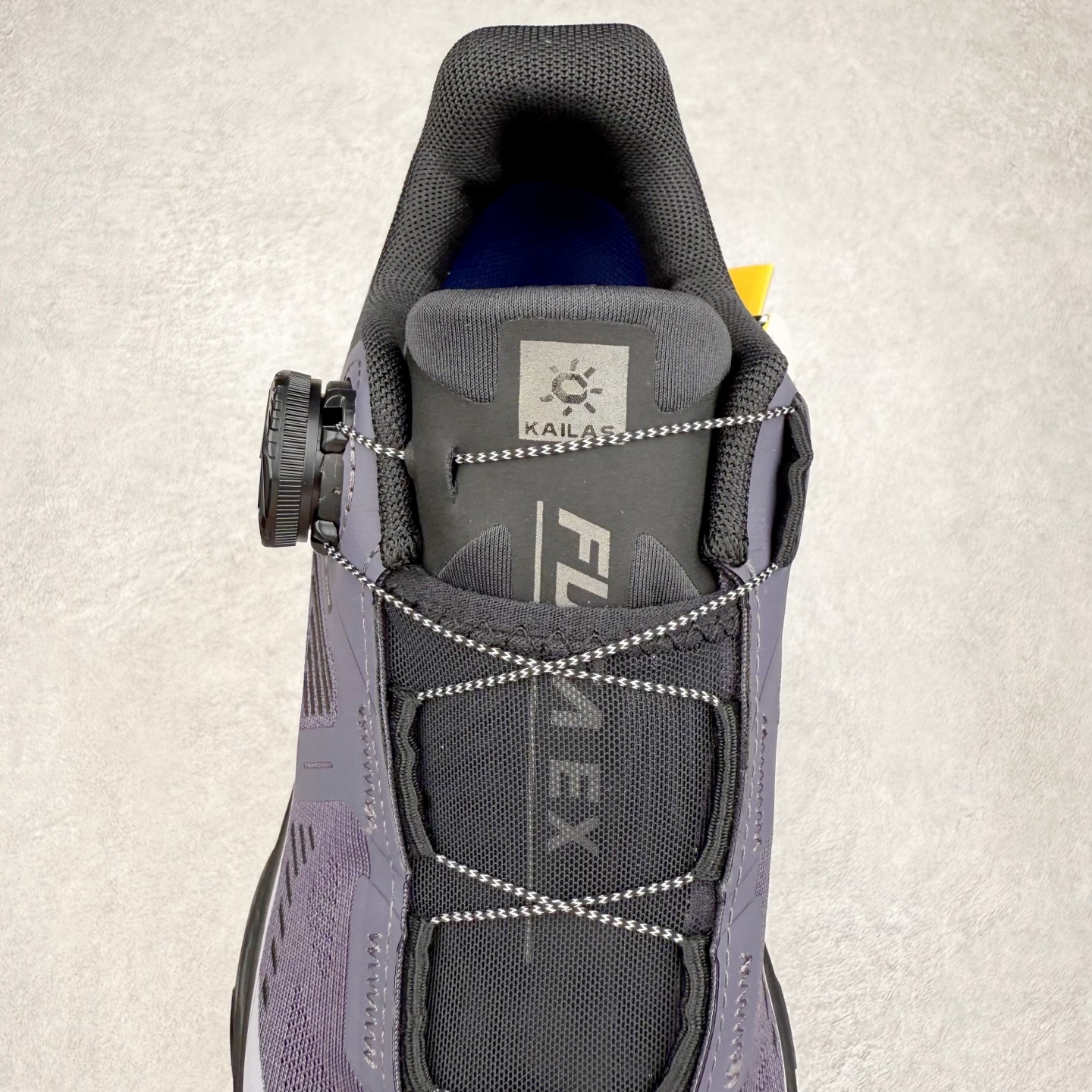 图片[5]-凯乐石 KAILAS FUGA EX3 BOA 25款舒适缓冲徒步 织物TPU减震防滑透气包裹性轻便低帮 超强抓地力越野跑步鞋 KAILAS凯乐石品牌是全球三大全系攀登品牌之一，于2003年创立于中国广州，致力于为有攀登梦想的户外运动员及爱好者，研发制造功能性专业装备，满足他们在极限环境下安全舒适的需求，凯乐石专注于科技面料的开发及专业功能设计，产品线覆盖登山、攀岩、徒步、越野跑山、露营、旅行等多项户外运动，通过运动员的测试反馈，不断进化迭代，产品荣获国内外大奖71座，发明专利21个，更突破性的自主研发攀登器械，打造出中国的攀登硬实力。实拍调校N版已经零色差零失真 百分百还原实物色彩所见即所得 不存在货不对板色差等低级问题 选购参考实物拍摄 不混卖不参货 只用心做好货严格选品 承诺混一赔十 尺码：36 36.5 37.5 38 38.5 39 40 40.5 41 42 42.5 43 44 44.5 45-选品中心