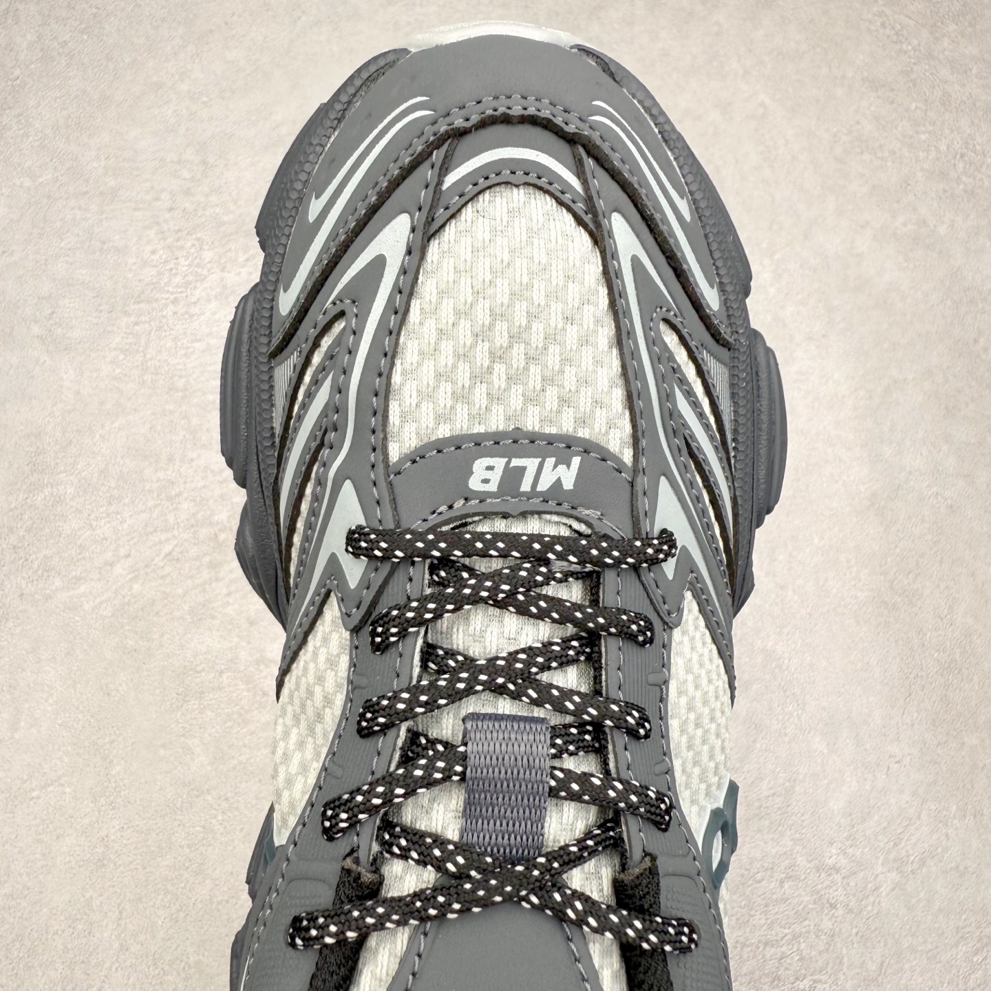 图片[4]-MLB WINNER CHUNKY 纽约洋基队合成革潮流时尚舒适休闲运动风厚底增高 防滑耐磨 低帮 老爹鞋 男女同款 黑色 实拍调校N版已经零色差零失真 百分百还原实物色彩所见即所得 不存在货不对板色差等低级问题 选购参考实物拍摄 不混卖不参货 只用心做好货严格选品 承诺混一赔十 尺码：36 36.5 37.5 38 38.5 39 40 40.5 41 42 42.5 43 44 44.5 45-选品中心