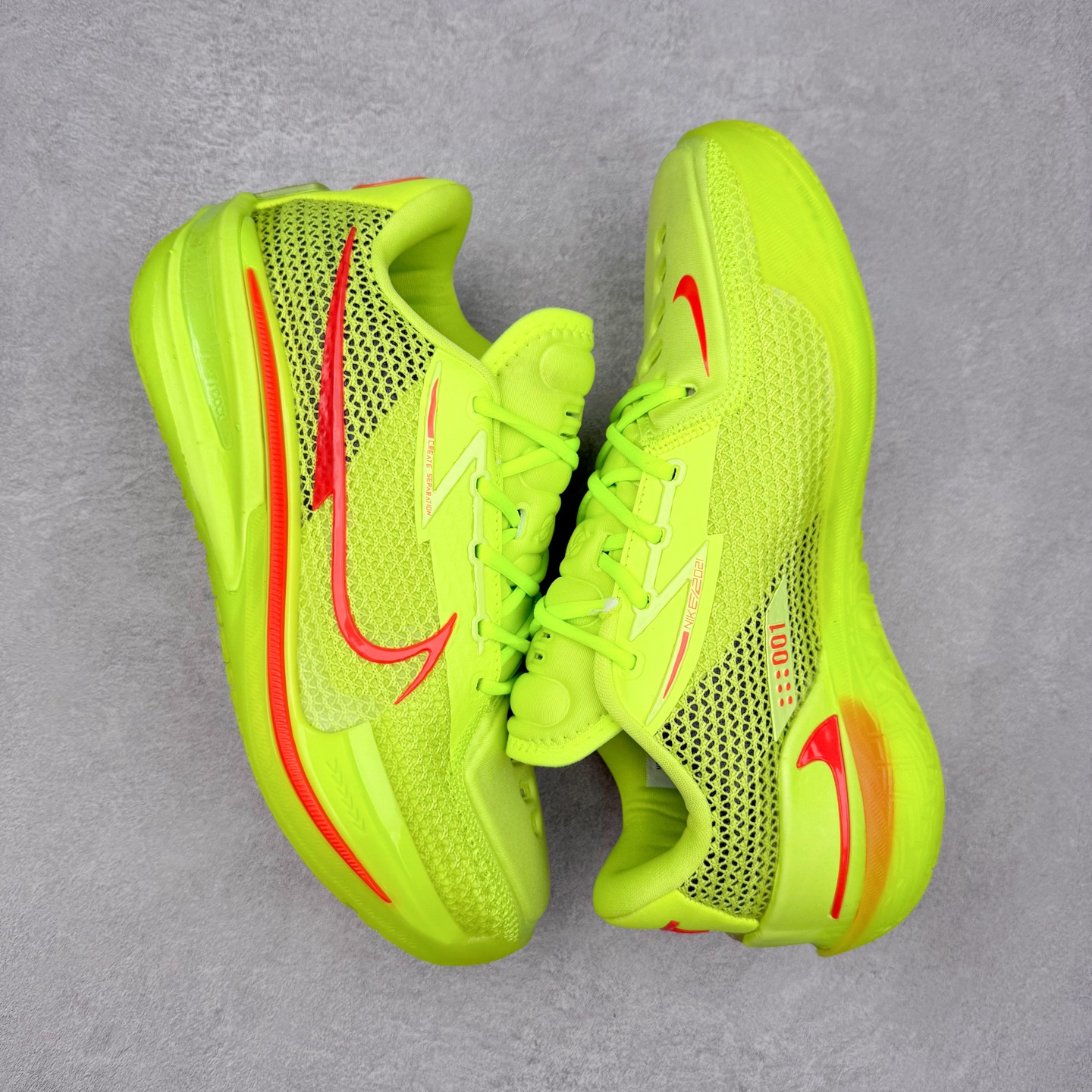 图片[3]-NK AIR ZOOM G.T. CUT 实战篮球鞋 IM2130-700 鞋身整体以多色拼接为主 全掌REACT+ZOOM STROBEL+后跟ZOOM 离地面更近的设计提供更快的反应速度 轻质双层网质鞋面 鞋面部分区域加强提供更好的控制力 低密度材料制成的鞋舌轻质舒适 后跟处分别配有“GT”字样和全新的鞋款系列Logo 男女鞋 尺码：36 36.5 37.5 38 38.5 39 40 40.5 41 42 42.5 43 44 44.5 45 46-选品中心