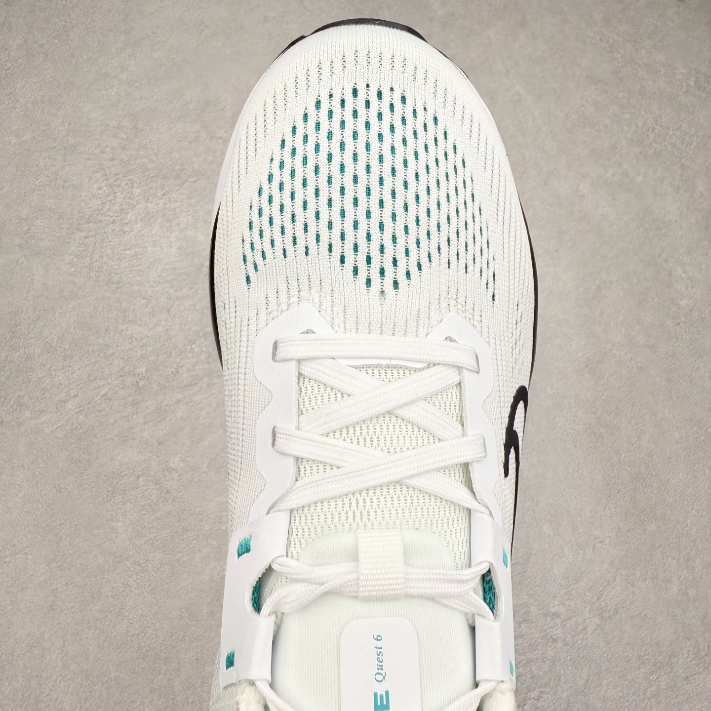 图片[4]-＃TG纯原 NK Quest 6 极致六代网面透气休闲跑步鞋 FD6033-105 简约高科技设计采用多层材料 为双足带来凉爽感受和稳固体验时尚鞋面搭配中足包覆设计 提供稳固贴合感 一层网眼布材质 在跑步期间为你带来轻盈透气性能 同时展现利落外观 加高叠层设计 为每一步带来柔软缓震性能 具备出色抓地力与耐穿着性 舒适感出众 货号：DD0204-301 尺码：36 36.5 37.5 38 38.5 39 40 40.5 41 42 42.5 43 44 44.5 45-选品中心