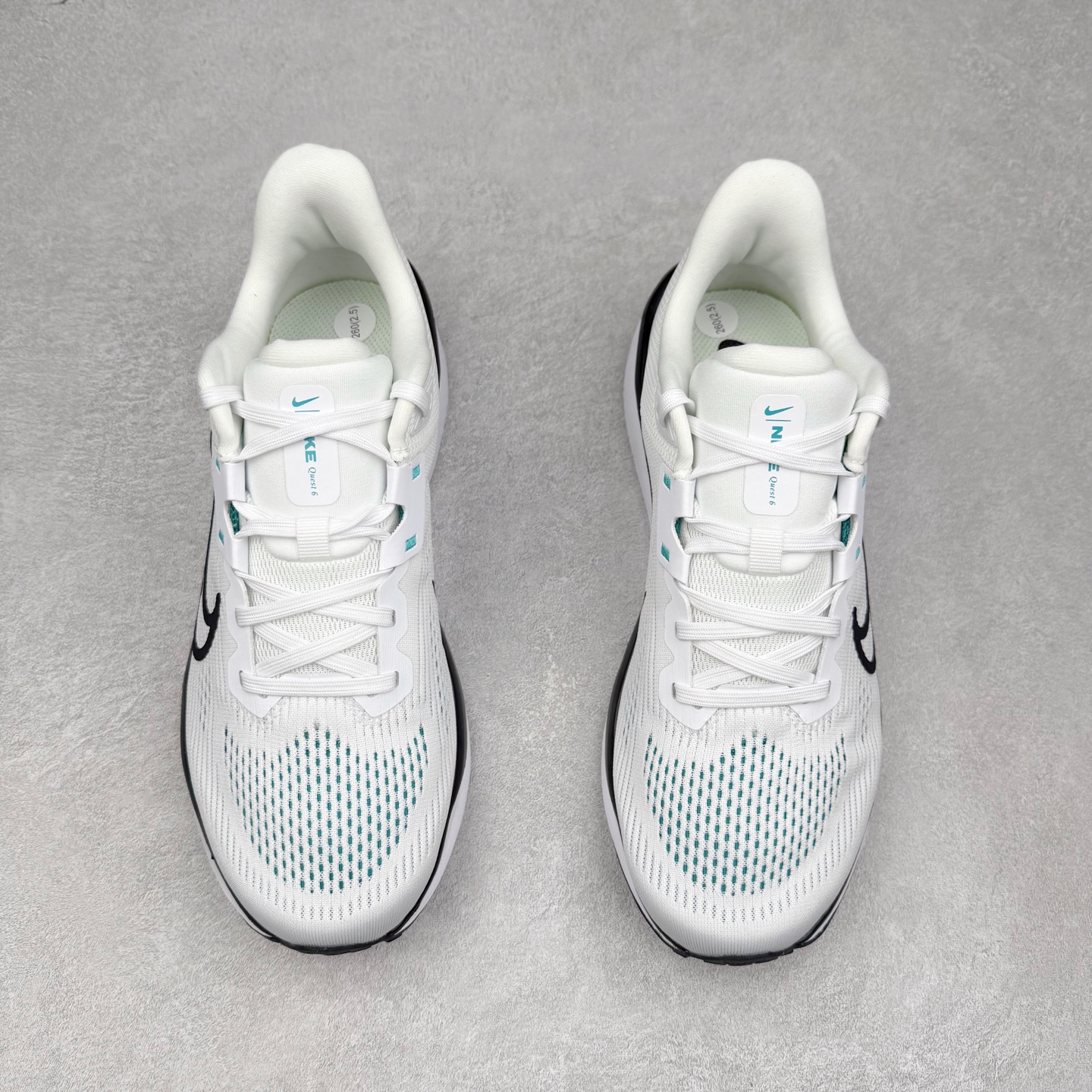 图片[2]-＃TG纯原 NK Quest 6 极致六代网面透气休闲跑步鞋 FD6033-105 简约高科技设计采用多层材料 为双足带来凉爽感受和稳固体验时尚鞋面搭配中足包覆设计 提供稳固贴合感 一层网眼布材质 在跑步期间为你带来轻盈透气性能 同时展现利落外观 加高叠层设计 为每一步带来柔软缓震性能 具备出色抓地力与耐穿着性 舒适感出众 货号：DD0204-301 尺码：36 36.5 37.5 38 38.5 39 40 40.5 41 42 42.5 43 44 44.5 45-选品中心