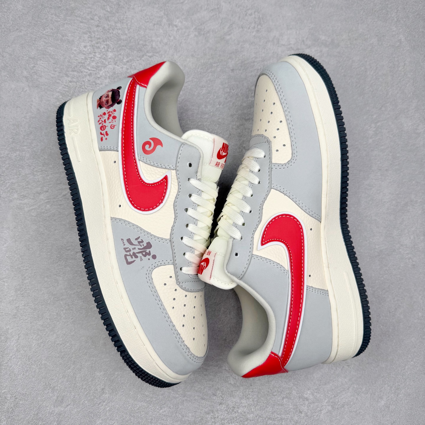 图片[3]-＃福利特价 NK Air Force 1´07 Low 空军一号低帮百搭休闲运动板鞋 柔软、弹性十足的缓震性能和出色的中底设计 横跨复古与现代的外型结合 造就出风靡全球 三十多年的Force 1 直到今天还深受青睐 实拍调校N版已经零色差零失真 百分百还原实物色彩所见即所得 不存在货不对板色差等低级问题 选购参考实物拍摄 不混卖不参货 只用心做好货严格选品 承诺混一赔十 尺码：36 36.5 37.5 38 38.5 39 40 40.5 41 42 42.5 43 44 44.5 45-选品中心