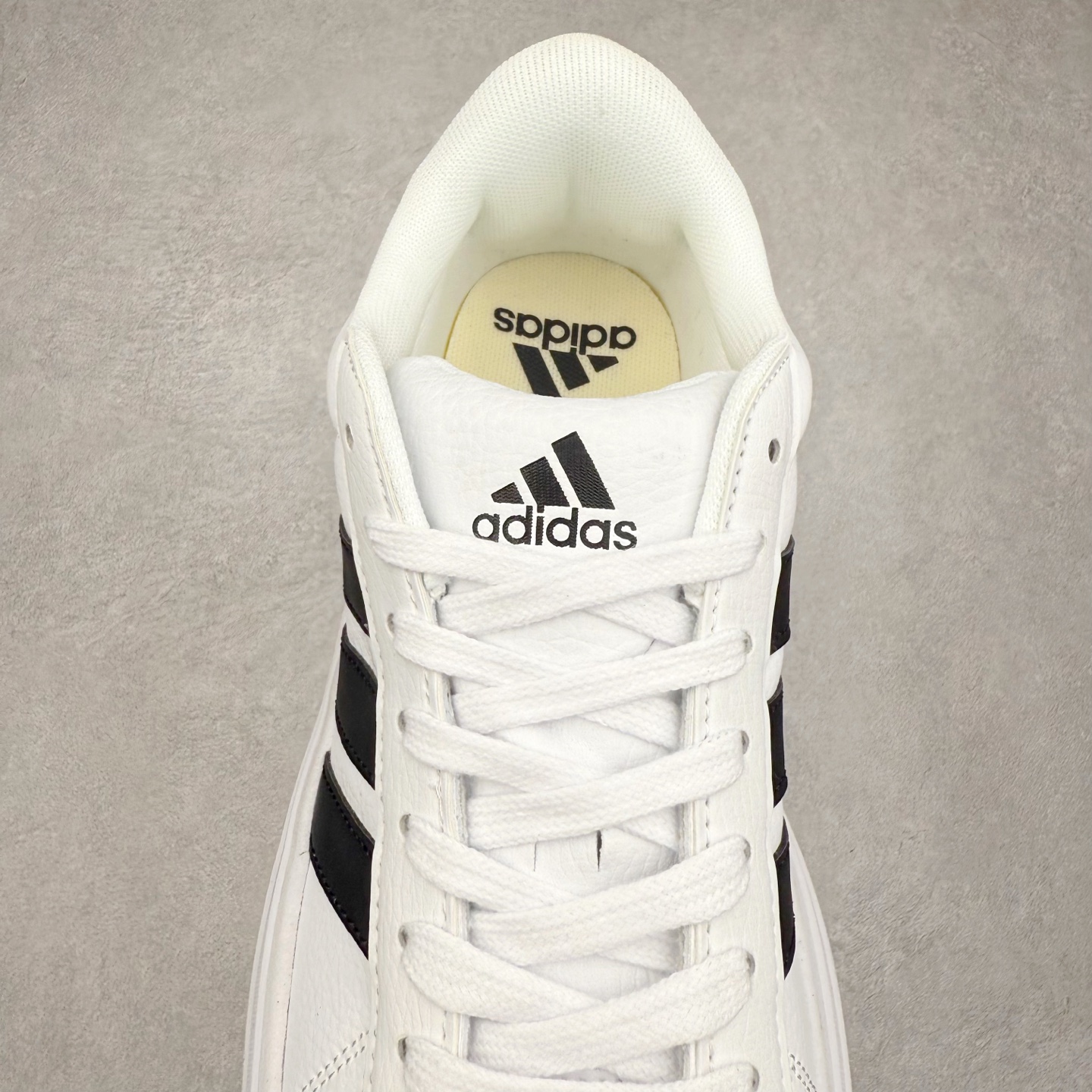 图片[5]-AD GRAND COURT PLATFORM 网球厚底运动小白鞋加厚中底的网球风经典运动鞋 穿上这款adidas经典运动鞋 感受网球运动的激情活力 实拍调校N版已经零色差零失真 百分百还原实物色彩所见即所得 不存在货不对板色差等低级问题 选购参考实物拍摄 不混卖不参货 只用心做好货严格选品 承诺混一赔十 尺码：36 36.5 37.5 38 38.5 39 40 40.5 41 42 42.5 43 44 44.5 45-选品中心