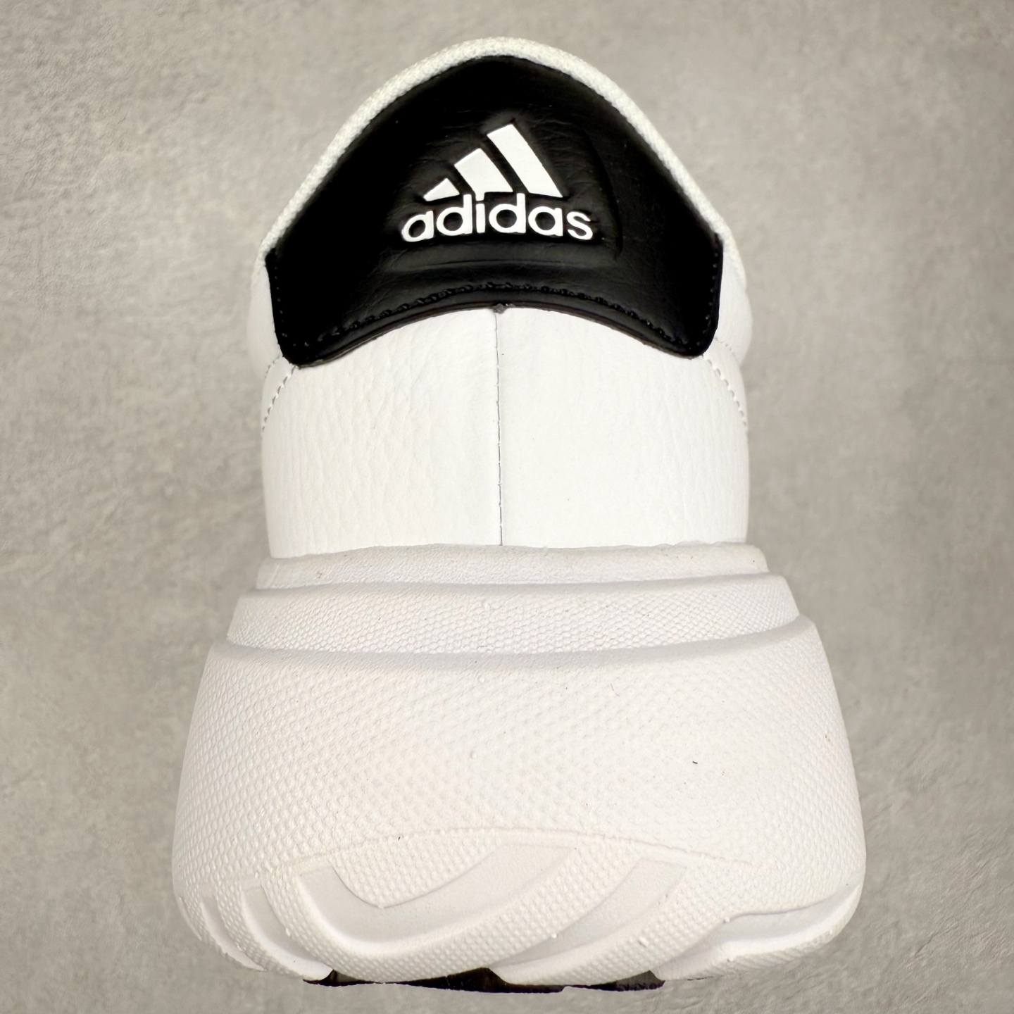 图片[8]-AD GRAND COURT PLATFORM 网球厚底运动小白鞋加厚中底的网球风经典运动鞋 穿上这款adidas经典运动鞋 感受网球运动的激情活力 实拍调校N版已经零色差零失真 百分百还原实物色彩所见即所得 不存在货不对板色差等低级问题 选购参考实物拍摄 不混卖不参货 只用心做好货严格选品 承诺混一赔十 尺码：36 36.5 37.5 38 38.5 39 40 40.5 41 42 42.5 43 44 44.5 45-选品中心