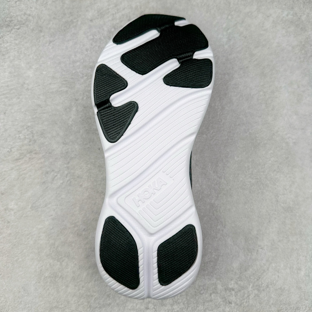 图片[9]-HOKA ONE ONE Solimar 轻便舒适织物耐磨减震低帮长跑跑步鞋 HOKA ONE ONE是来自美国的跑步鞋知名品牌，创立于2009年，始终致力于为所有跑者提供更新、更好的跑步装备。相比常规跑鞋，HOKA ONE ONE特别研发使用性能独特的几何形跑鞋中底，此种鞋底更厚、更高、回弹性也更好，除了卓越的缓冲性能，它还能內各种阶段的跑者带来更具动感、更加稳定的跑步体验。HOKAONE ONE从设计之初就清楚意识到，要保证跑者步幅的均匀一致，双脚自然而然的运动至关重要。尺码：36 36.5 37.5 38 38.5 39 40 40.5 41 42 42.5 43 44 44.5 45-选品中心