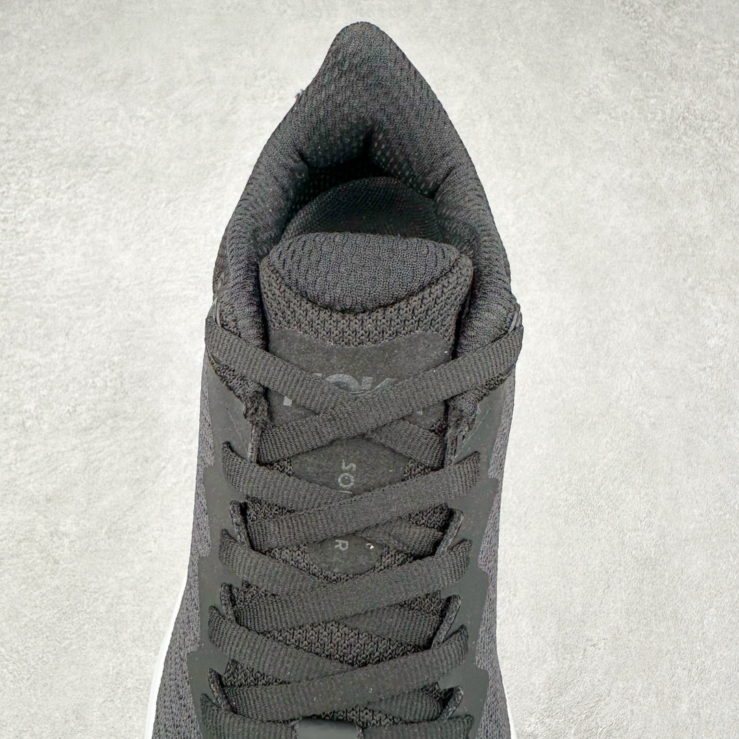 图片[5]-HOKA ONE ONE Solimar 轻便舒适织物耐磨减震低帮长跑跑步鞋 HOKA ONE ONE是来自美国的跑步鞋知名品牌，创立于2009年，始终致力于为所有跑者提供更新、更好的跑步装备。相比常规跑鞋，HOKA ONE ONE特别研发使用性能独特的几何形跑鞋中底，此种鞋底更厚、更高、回弹性也更好，除了卓越的缓冲性能，它还能內各种阶段的跑者带来更具动感、更加稳定的跑步体验。HOKAONE ONE从设计之初就清楚意识到，要保证跑者步幅的均匀一致，双脚自然而然的运动至关重要。尺码：36 36.5 37.5 38 38.5 39 40 40.5 41 42 42.5 43 44 44.5 45-选品中心