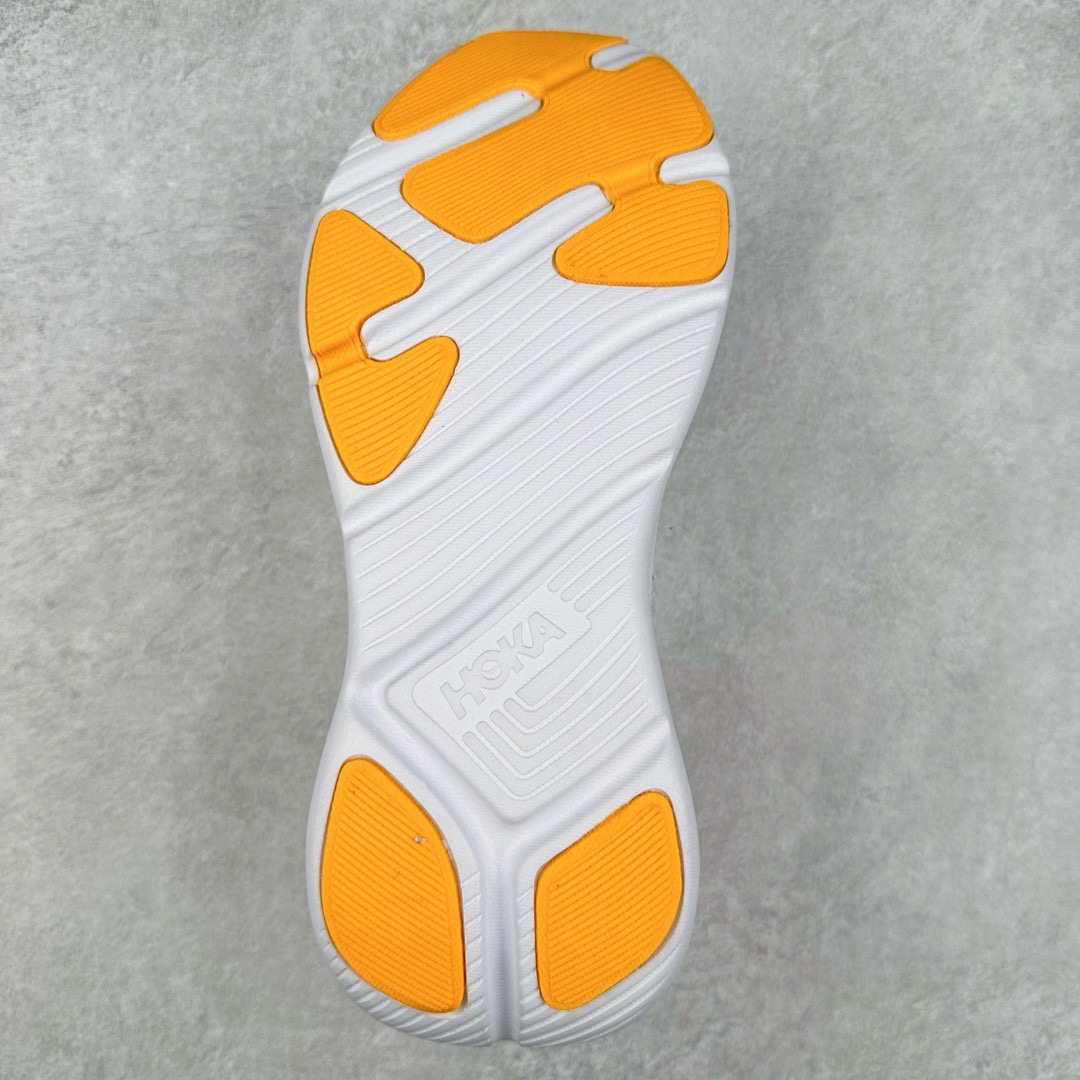 图片[9]-HOKA ONE ONE Solimar 轻便舒适织物耐磨减震低帮长跑跑步鞋 HOKA ONE ONE是来自美国的跑步鞋知名品牌，创立于2009年，始终致力于为所有跑者提供更新、更好的跑步装备。相比常规跑鞋，HOKA ONE ONE特别研发使用性能独特的几何形跑鞋中底，此种鞋底更厚、更高、回弹性也更好，除了卓越的缓冲性能，它还能內各种阶段的跑者带来更具动感、更加稳定的跑步体验。HOKAONE ONE从设计之初就清楚意识到，要保证跑者步幅的均匀一致，双脚自然而然的运动至关重要。尺码：36 36.5 37.5 38 38.5 39 40 40.5 41 42 42.5 43 44 44.5 45-选品中心