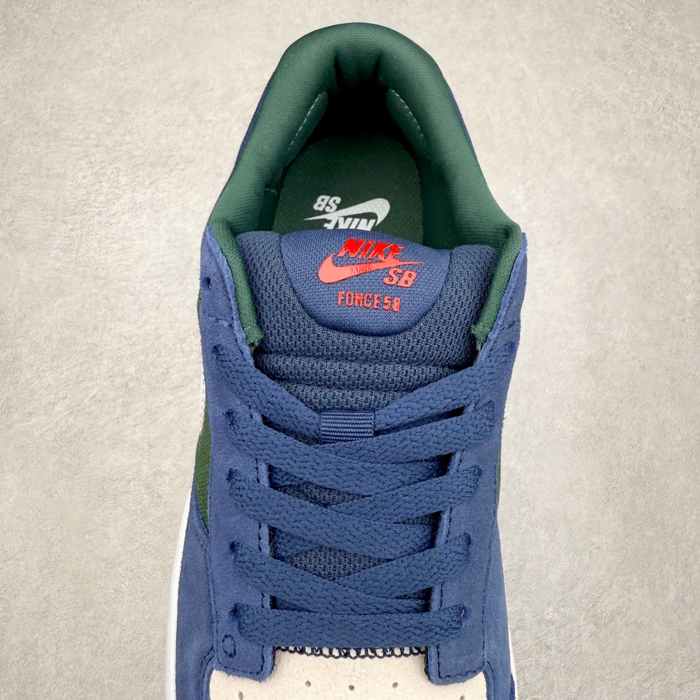 图片[5]-NK SB Force 58 空军58系列低帮休闲运动滑板板鞋 CZ2959-402 鞋面由帆布和麂皮拼接 层次感丰富 搭配硫化外底 耐磨耐穿 鞋舌及中底后跟处饰有SB Logo 表明鞋款身份 采用包边设计 经久耐穿 硫化结构则有效提升灵活性 穿上这款全新推出的创意力作 助你耀动街头 尺码：36 36.5 37.5 38 38.5 39 40 40.5 41 42 42.5 43 44 45-选品中心