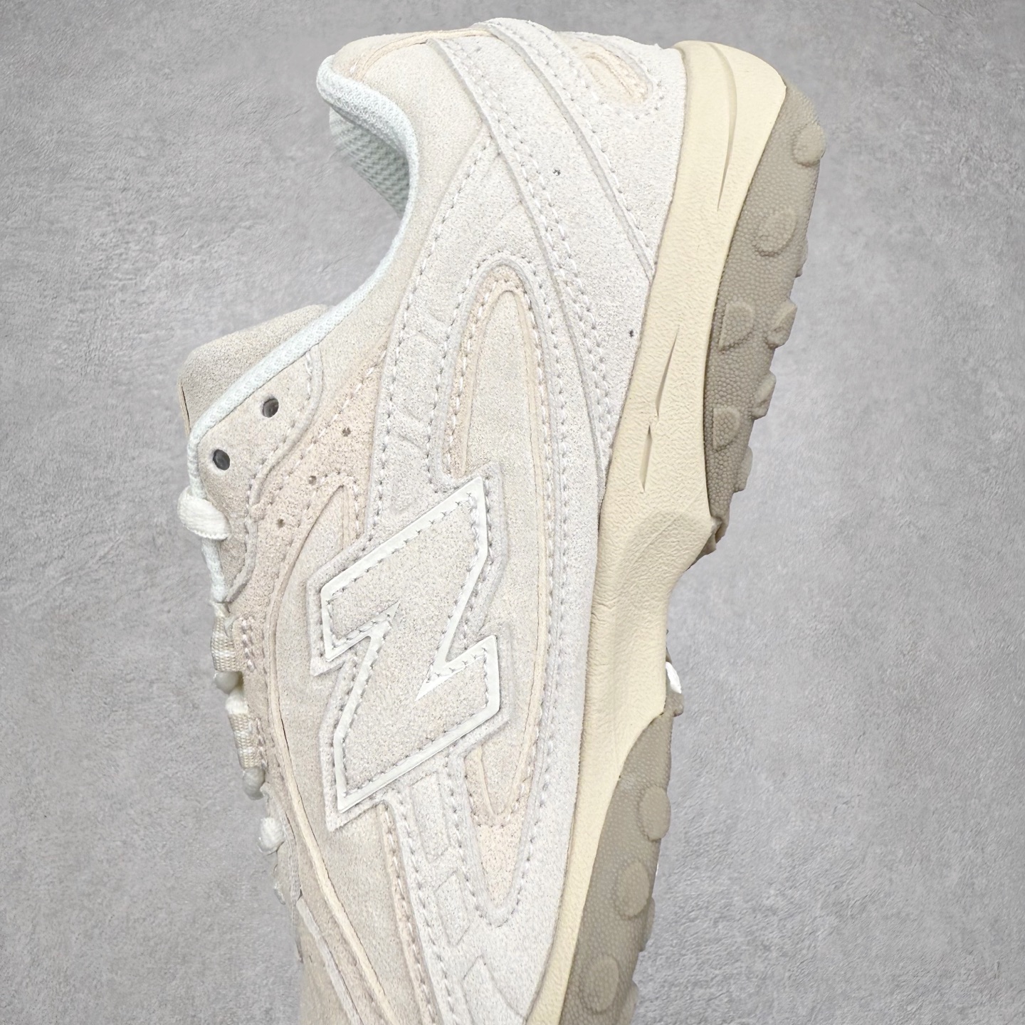 图片[6]-New Balance NB204L 舒适百搭耐磨轻便低帮 生活休闲鞋 男女同款 尺码：36 37 37.5 38 38.5 39.5 40 40.5 41.5 42 42.5 43 44 45-选品中心