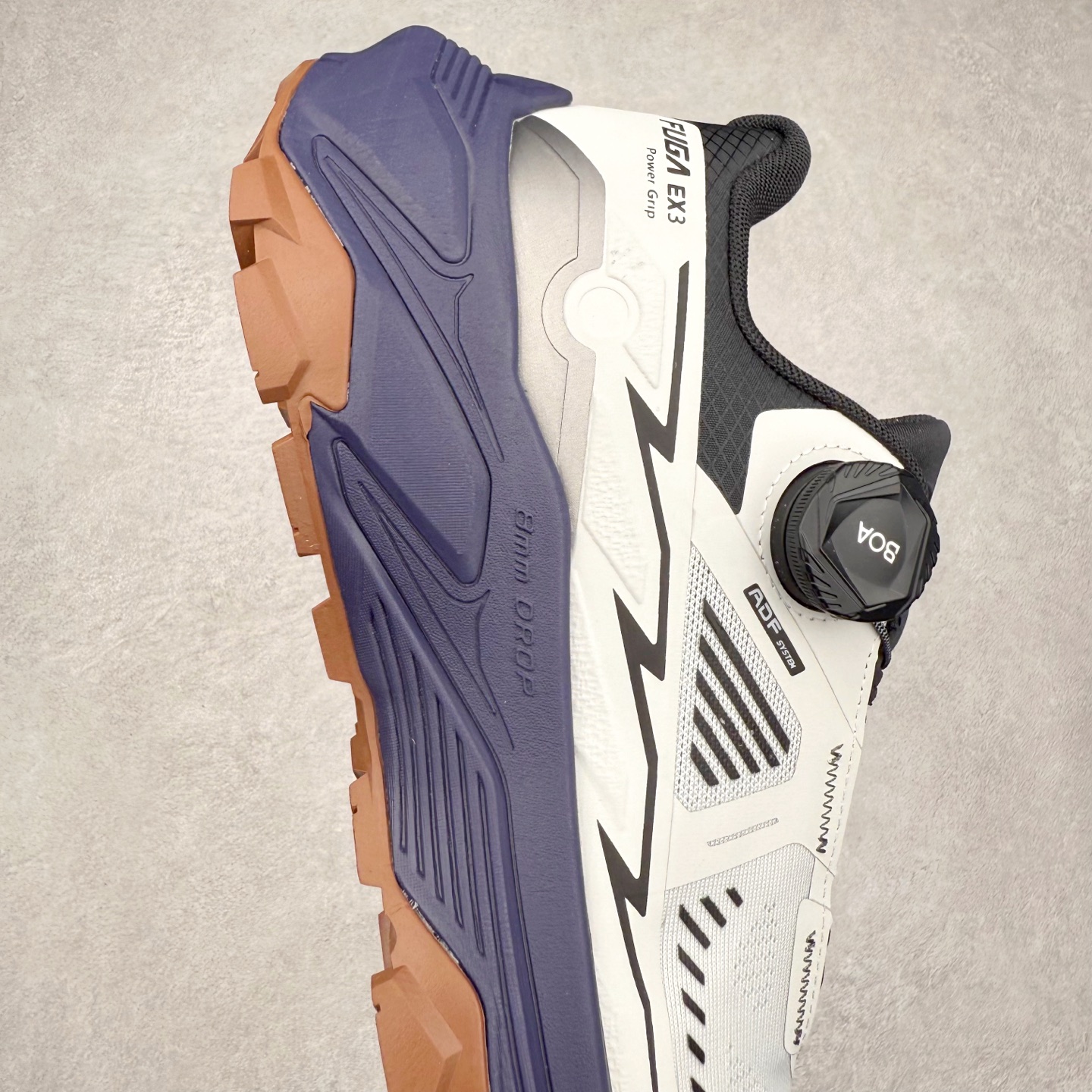 图片[6]-凯乐石 KAILAS FUGA EX3 BOA 25款舒适缓冲徒步 织物TPU减震防滑透气包裹性轻便低帮 超强抓地力越野跑步鞋 KAILAS凯乐石品牌是全球三大全系攀登品牌之一，于2003年创立于中国广州，致力于为有攀登梦想的户外运动员及爱好者，研发制造功能性专业装备，满足他们在极限环境下安全舒适的需求，凯乐石专注于科技面料的开发及专业功能设计，产品线覆盖登山、攀岩、徒步、越野跑山、露营、旅行等多项户外运动，通过运动员的测试反馈，不断进化迭代，产品荣获国内外大奖71座，发明专利21个，更突破性的自主研发攀登器械，打造出中国的攀登硬实力。实拍调校N版已经零色差零失真 百分百还原实物色彩所见即所得 不存在货不对板色差等低级问题 选购参考实物拍摄 不混卖不参货 只用心做好货严格选品 承诺混一赔十 尺码：36 36.5 37.5 38 38.5 39 40 40.5 41 42 42.5 43 44 44.5 45-选品中心