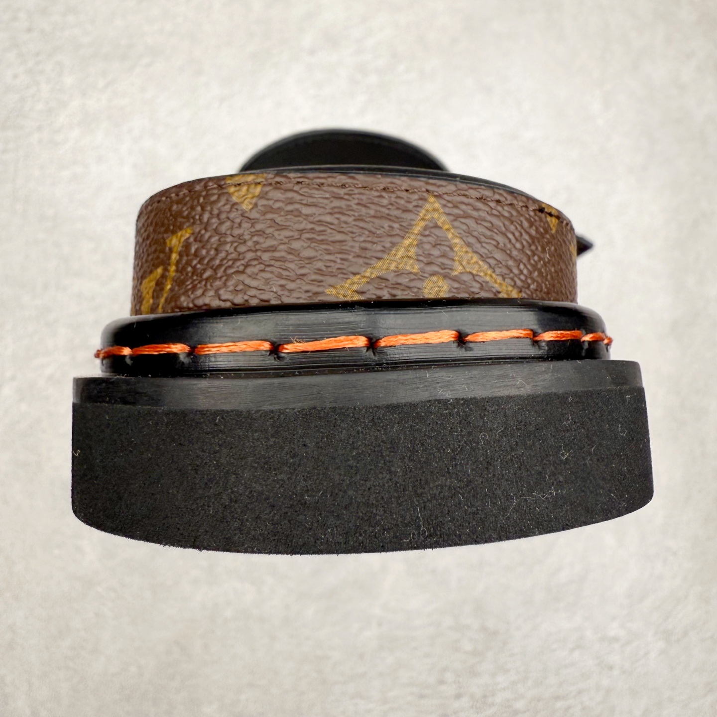 图片[8]-＃GD广顶 LOUIS VUITTON Easy lv 字母点缀 勃肯鞋包头拖鞋 棕色 尺码：38 39 40 41 42 43 44 45 46-选品中心