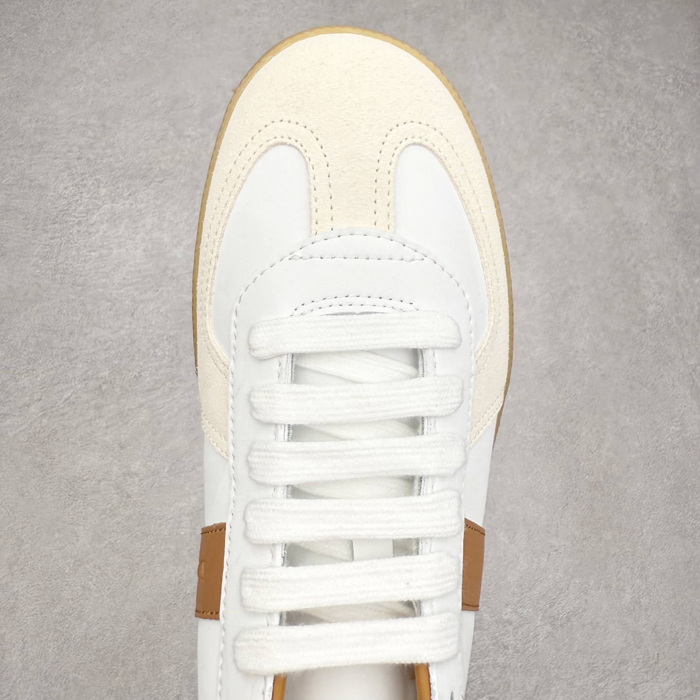 图片[4]-DIOR B01 迪奥牛皮革绒面圆头系带低帮板鞋 实拍调校N版已经零色差零失真 百分百还原实物色彩所见即所得 不存在货不对板色差等低级问题 选购参考实物拍摄 不混卖不参货 只用心做好货严格选品 承诺混一赔十 尺码：36 36.5 37.5 38 38.5 39 40 40.5 41 42 42.5 43 44 44.5 45-选品中心