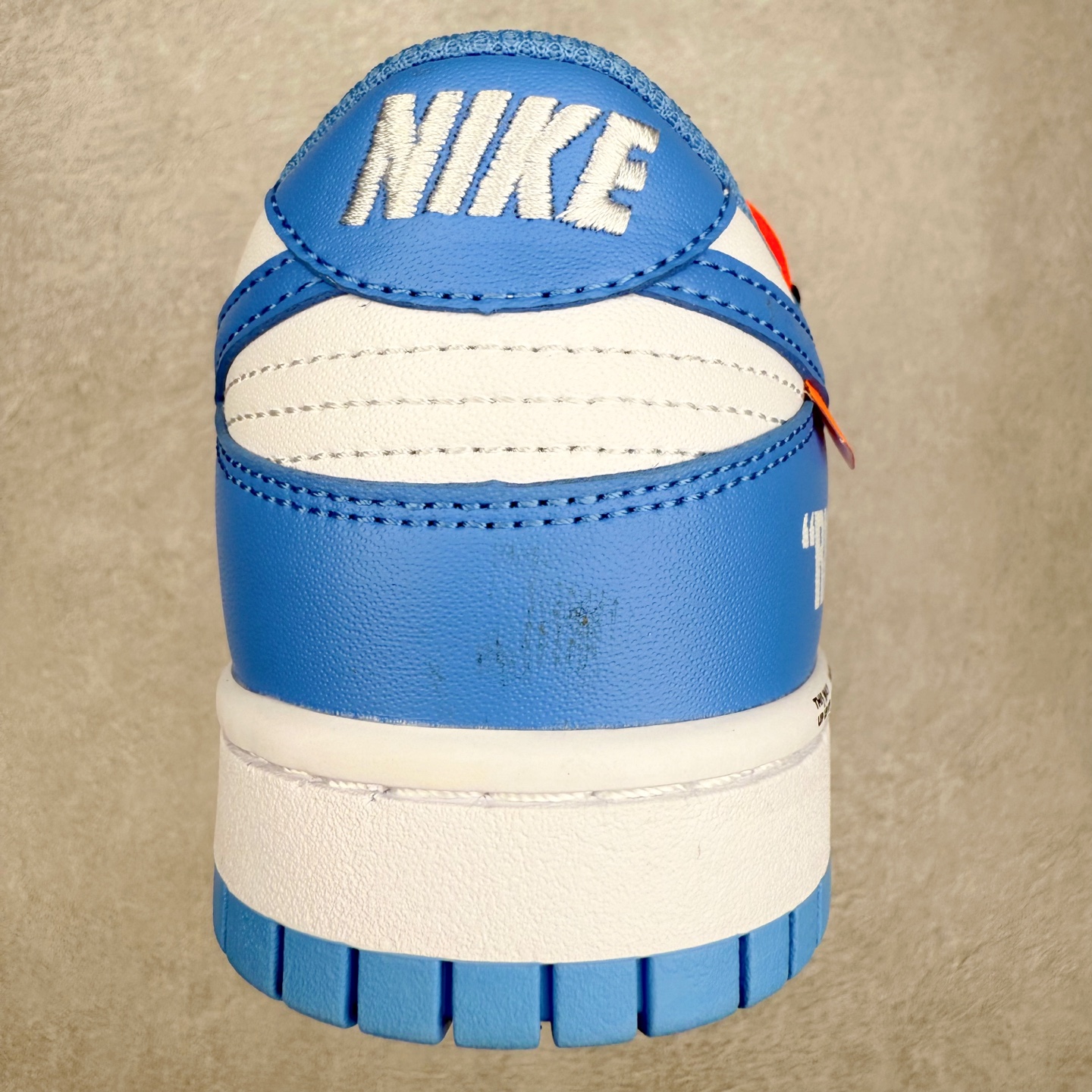 图片[8]-NK Dunk Low DD1391-100 定制系列天花板 无原鞋不开发 全系列得物原鞋一比一校对开发 配色持续更新中 终端对接 优势输出 全套原厂楦头原纸板数据档案倾力打造 原汁原味莞产 极致还原 圈内最强针车工艺 高端零售指定版 广东原厂配套原盒原标 鞋盒分三个尺码段 原厂冲刀 超高清洁度 全鞋零毛边皮料切割 采用原厂百宏鞋带以及原厂百宏织唛舌标 内标可供原厂几率过验 进口原装条纹中底布 四线拉帮白色点胶 原厂拉帮手法遵循公司 原厂电绣 极致还原 尺码：36 36.5 37.5 38 38.5 39 40 40.5 41 42 42.5 43 44 44.5 45 46-选品中心