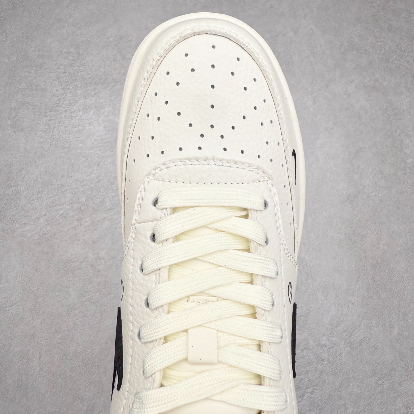 图片[4]-＃福利特价 NK Court Vision 1 Low低帮板鞋运动鞋休闲鞋 折边针车 工艺难度大 原楦头原纸板 原装鞋盒 定制五金配件 内置全掌气垫 原厂鞋底 尺码：36 36.5 37.5 38 38.5 39 40 40.5 41 42 42.5 43 44 44.5 45-选品中心