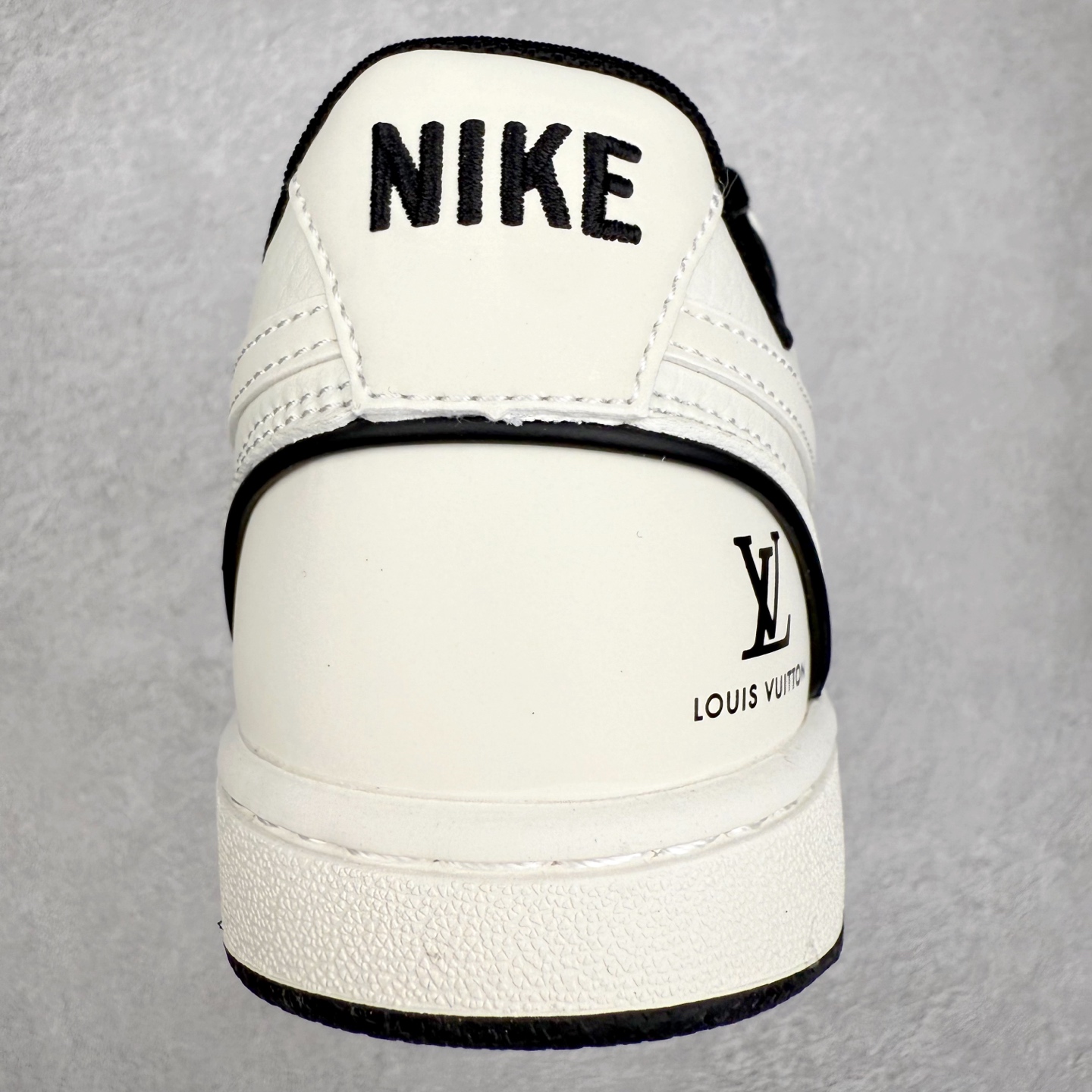 图片[8]-＃福利特价 NK Court Vision 1 Low低帮板鞋运动鞋休闲鞋 折边针车 工艺难度大 原楦头原纸板 原装鞋盒 定制五金配件 内置全掌气垫 原厂鞋底 尺码：36 36.5 37.5 38 38.5 39 40 40.5 41 42 42.5 43 44 44.5 45-选品中心