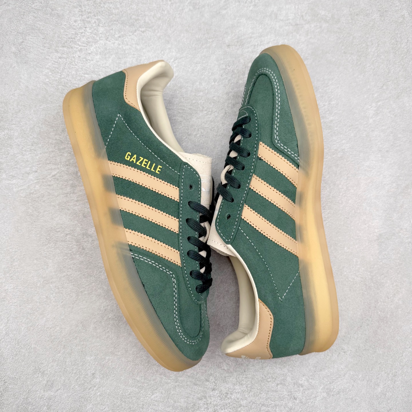 图片[3]-AD Gazelle Indoor Trainers 羚羊内训系列低帮复古百搭休闲运动德训风板鞋 JH5402 90年代经典的复刻版！自60年代以足球训练鞋面世以来,Gazelle就以其经典设计席卷全球。1991年版本的复刻,再造经典Gazelle。采用皮革打造,搭配浊色细节,让这款经典更加简约。尺码：36 36⅔ 37⅓ 38 38⅔ 39⅓ 40 40⅔ 41⅓ 42 42⅔ 43⅓ 44⅓ 44⅔ 45-选品中心