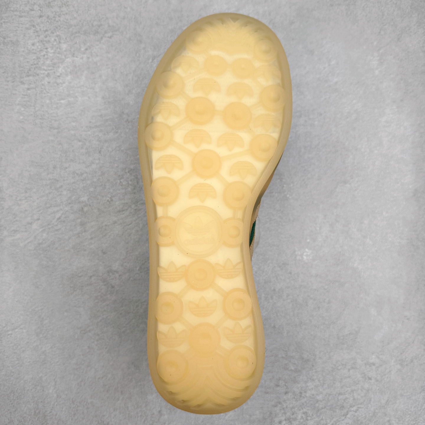 图片[9]-AD Gazelle Indoor Trainers 羚羊内训系列低帮复古百搭休闲运动德训风板鞋 JH5402 90年代经典的复刻版！自60年代以足球训练鞋面世以来,Gazelle就以其经典设计席卷全球。1991年版本的复刻,再造经典Gazelle。采用皮革打造,搭配浊色细节,让这款经典更加简约。尺码：36 36⅔ 37⅓ 38 38⅔ 39⅓ 40 40⅔ 41⅓ 42 42⅔ 43⅓ 44⅓ 44⅔ 45-选品中心