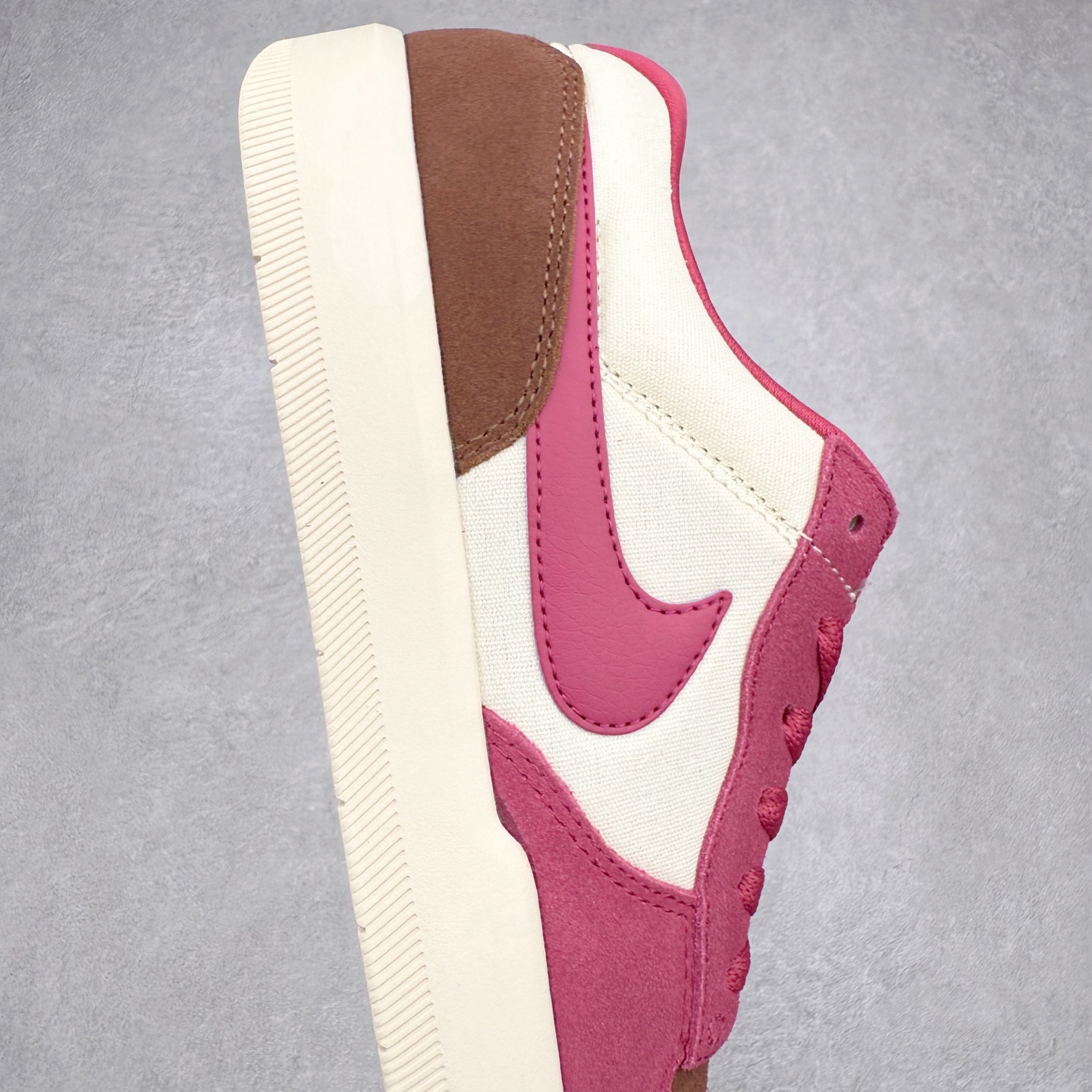 图片[6]-NK SB Force 58 空军58系列低帮休闲运动滑板板鞋 DV5477-104 鞋面由帆布和麂皮拼接 层次感丰富 搭配硫化外底 耐磨耐穿 鞋舌及中底后跟处饰有SB Logo 表明鞋款身份 采用包边设计 经久耐穿 硫化结构则有效提升灵活性 穿上这款全新推出的创意力作 助你耀动街头 尺码：36 36.5 37.5 38 38.5 39 40 40.5 41 42 42.5 43 44 45-选品中心