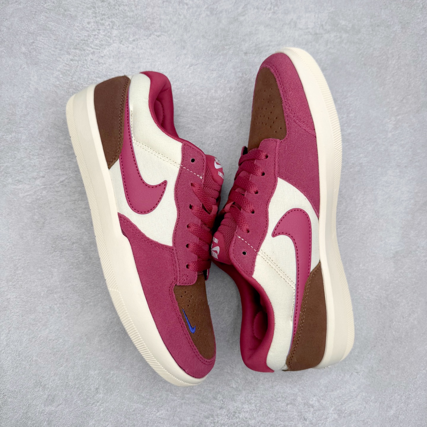 图片[3]-NK SB Force 58 空军58系列低帮休闲运动滑板板鞋 DV5477-104 鞋面由帆布和麂皮拼接 层次感丰富 搭配硫化外底 耐磨耐穿 鞋舌及中底后跟处饰有SB Logo 表明鞋款身份 采用包边设计 经久耐穿 硫化结构则有效提升灵活性 穿上这款全新推出的创意力作 助你耀动街头 尺码：36 36.5 37.5 38 38.5 39 40 40.5 41 42 42.5 43 44 45-选品中心