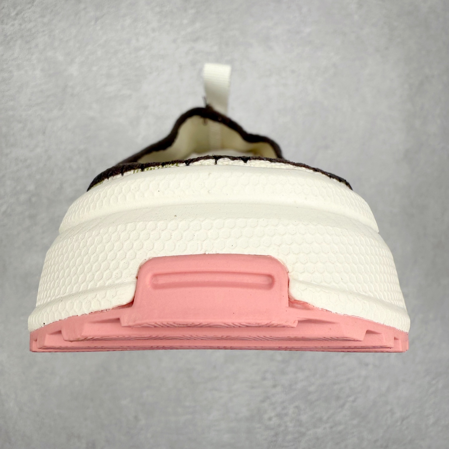 图片[8]-＃GX SALOMON萨洛蒙 RX Slide 3.0 CANVAS 舒适柔软 防滑包头拖鞋 男女同款 SALOMON诞生于1947年的法国阿尔卑斯山区，全球知名的户外运动品牌。一直致力于推动滑雪、越野跑等山地运动的发展及产品的进步。其产品设计致力于追求创新和发掘产品的性能极限，帮助喜欢自由的人在山地间不断挑战自我。实拍调校N版已经零色差零失真 百分百还原实物色彩所见即所得 不存在货不对板色差等低级问题 选购参考实物拍摄 不混卖不参货 只用心做好货严格选品 承诺混一赔十 尺码：36 36.5 37.5 38 38.5 39 40 40.5 41 42 42.5 43 44 44.5 45-选品中心