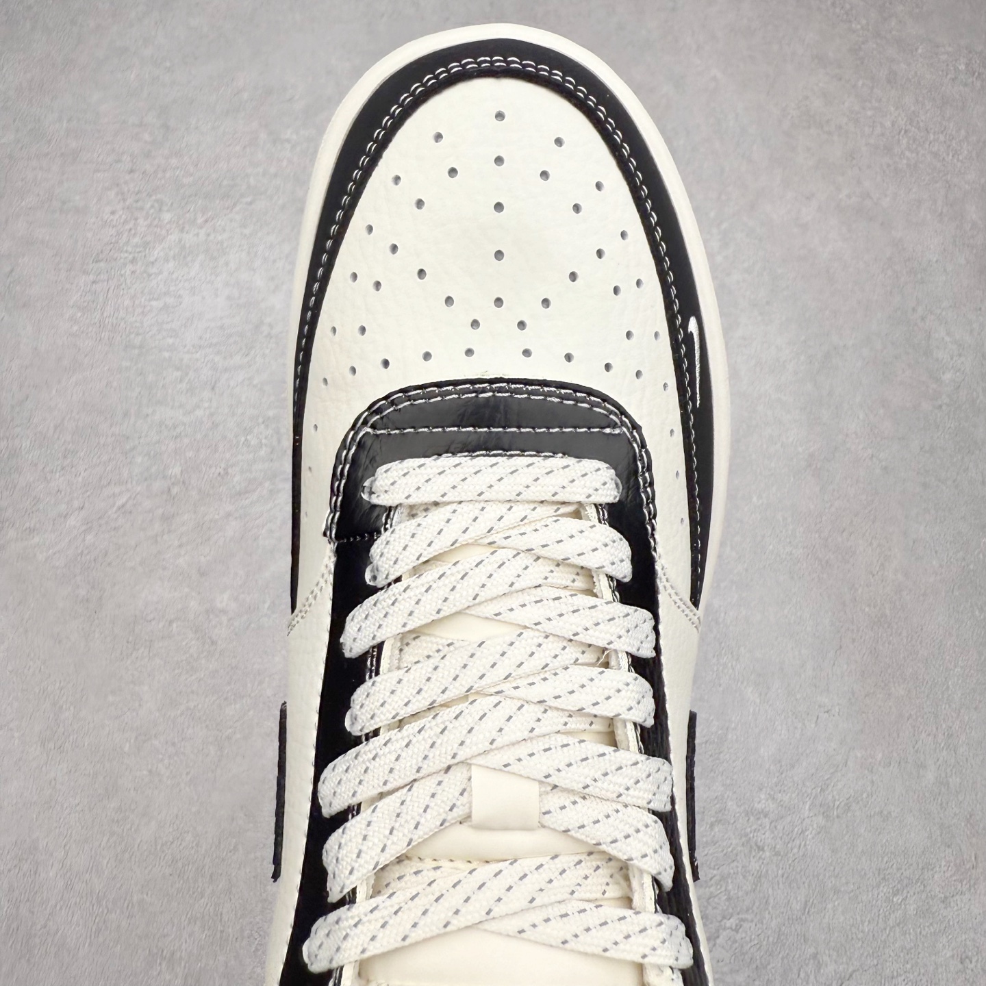 图片[4]-＃福利特价 NK Court Vision 1 Low低帮板鞋运动鞋休闲鞋 折边针车 工艺难度大 原楦头原纸板 原装鞋盒 定制五金配件 内置全掌气垫 原厂鞋底 尺码：36 36.5 37.5 38 38.5 39 40 40.5 41 42 42.5 43 44 44.5 45-选品中心