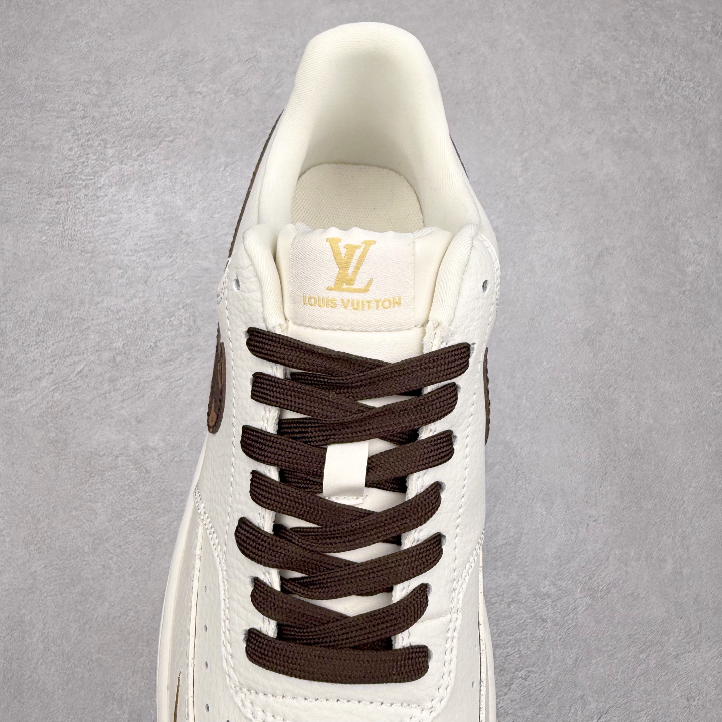 图片[5]-＃福利特价 NK Court Vision 1 Low低帮板鞋运动鞋休闲鞋 折边针车 工艺难度大 原楦头原纸板 原装鞋盒 定制五金配件 内置全掌气垫 原厂鞋底 尺码：36 36.5 37.5 38 38.5 39 40 40.5 41 42 42.5 43 44 44.5 45-选品中心