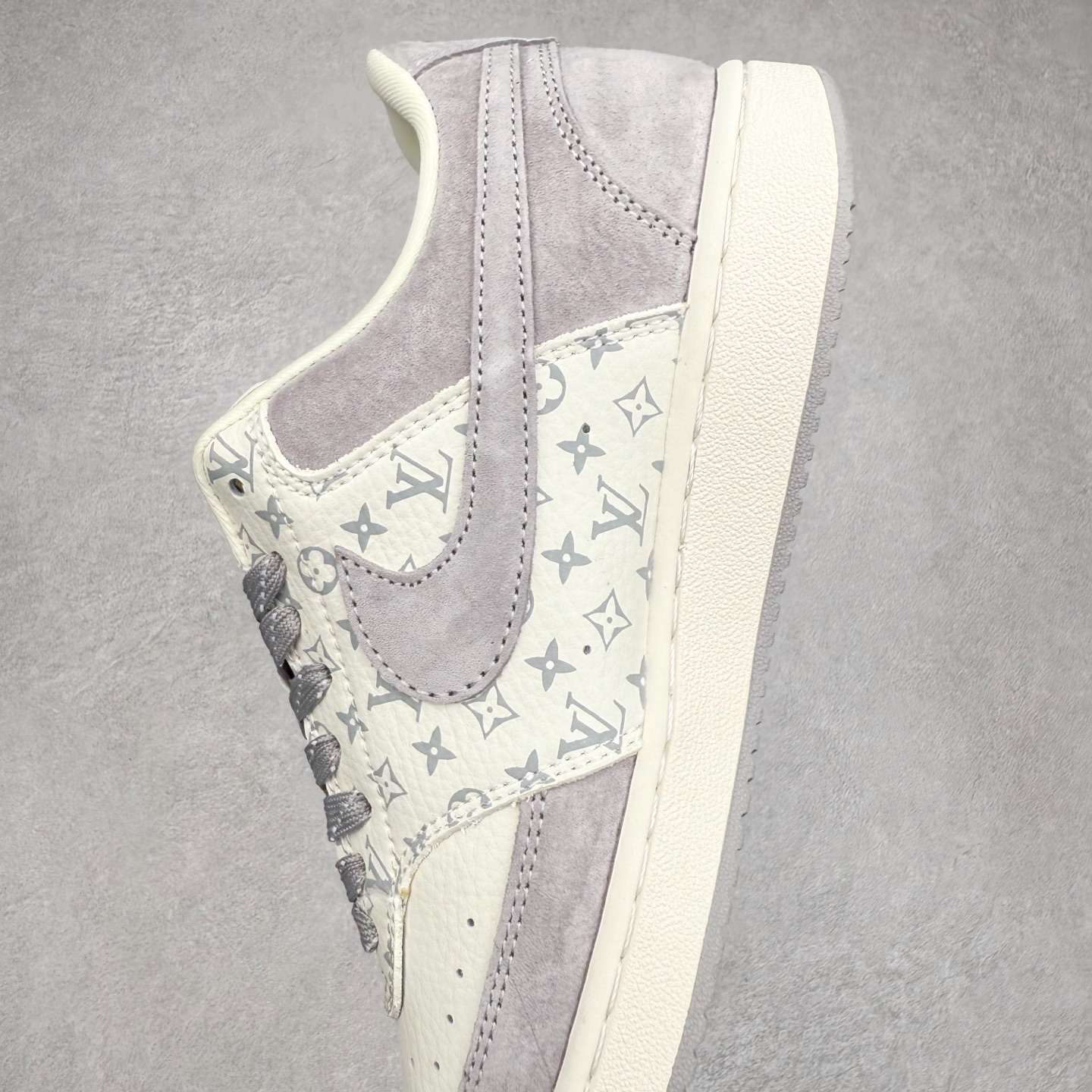 图片[7]-＃福利特价 NK Court Vision 1 Low低帮板鞋运动鞋休闲鞋 折边针车 工艺难度大 原楦头原纸板 原装鞋盒 定制五金配件 内置全掌气垫 原厂鞋底 尺码：36 36.5 37.5 38 38.5 39 40 40.5 41 42 42.5 43 44 44.5 45-选品中心