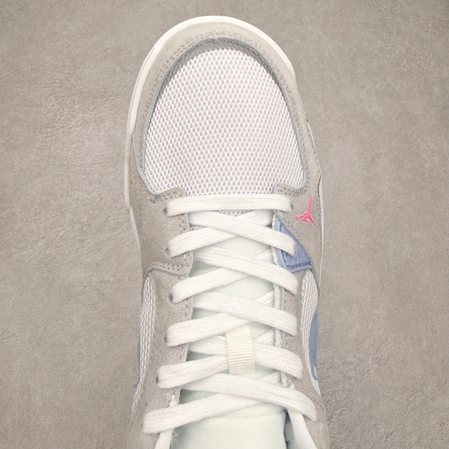 图片[4]-Jordan CMFT Era 时尚舒适 耐磨 低帮 复古篮球鞋 实拍调校N版已经零色差零失真 百分百还原实物色彩所见即所得 不存在货不对板色差等低级问题 选购参考实物拍摄 不混卖不参货 只用心做好货严格选品 承诺混一赔十 尺码：36 36.5 37.5 38 38.5 39 40 40.5 41 42 42.5 43 44 44.5 45 46-选品中心