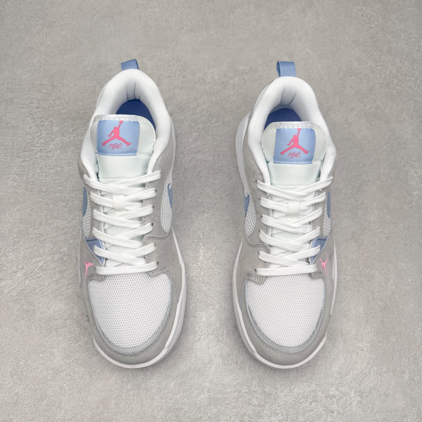 图片[2]-Jordan CMFT Era 时尚舒适 耐磨 低帮 复古篮球鞋 实拍调校N版已经零色差零失真 百分百还原实物色彩所见即所得 不存在货不对板色差等低级问题 选购参考实物拍摄 不混卖不参货 只用心做好货严格选品 承诺混一赔十 尺码：36 36.5 37.5 38 38.5 39 40 40.5 41 42 42.5 43 44 44.5 45 46-选品中心