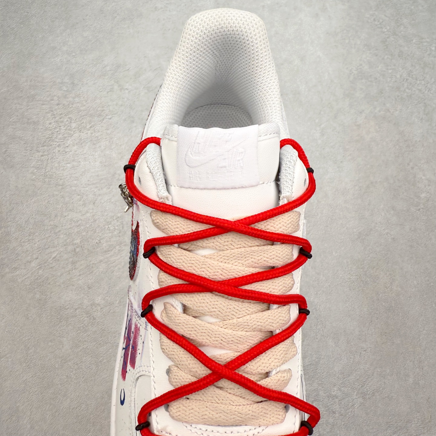 图片[5]-NK Air Force 1´07 Low 空军一号低帮百搭休闲运动板鞋 星座521-621 柔软、弹性十足的缓震性能和出色的中底设计 横跨复古与现代的外型结合 造就出风靡全球 三十多年的Force 1 直到今天还深受青睐 实拍调校N版已经零色差零失真 百分百还原实物色彩所见即所得 不存在货不对板色差等低级问题 选购参考实物拍摄 不混卖不参货 只用心做好货严格选品 承诺混一赔十 尺码：36 36.5 37.5 38 38.5 39 40 40.5 41 42 42.5 43 44 44.5 45-选品中心